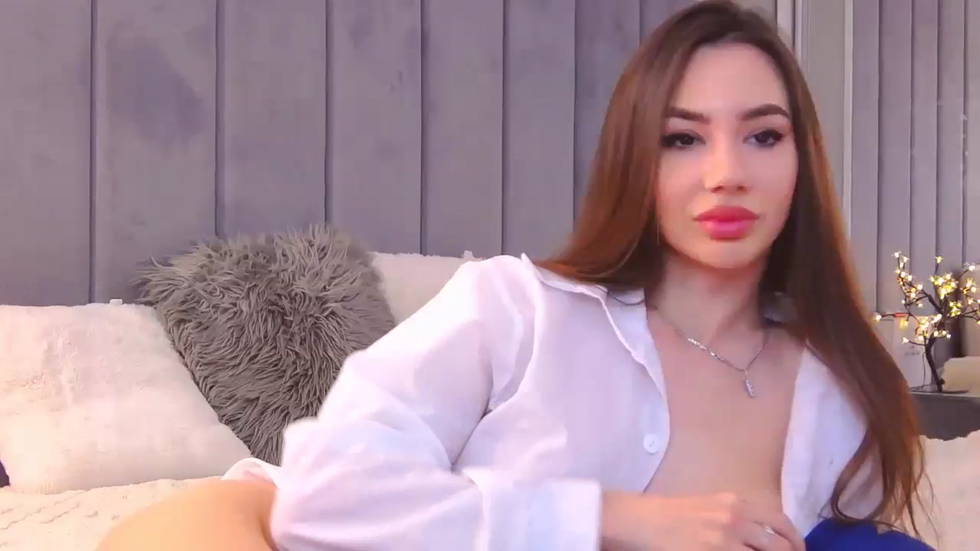 Gallery image thumbnail from Selenita007's myfreecams stream on, 03/18/2025, 10:45 image 15 of 20