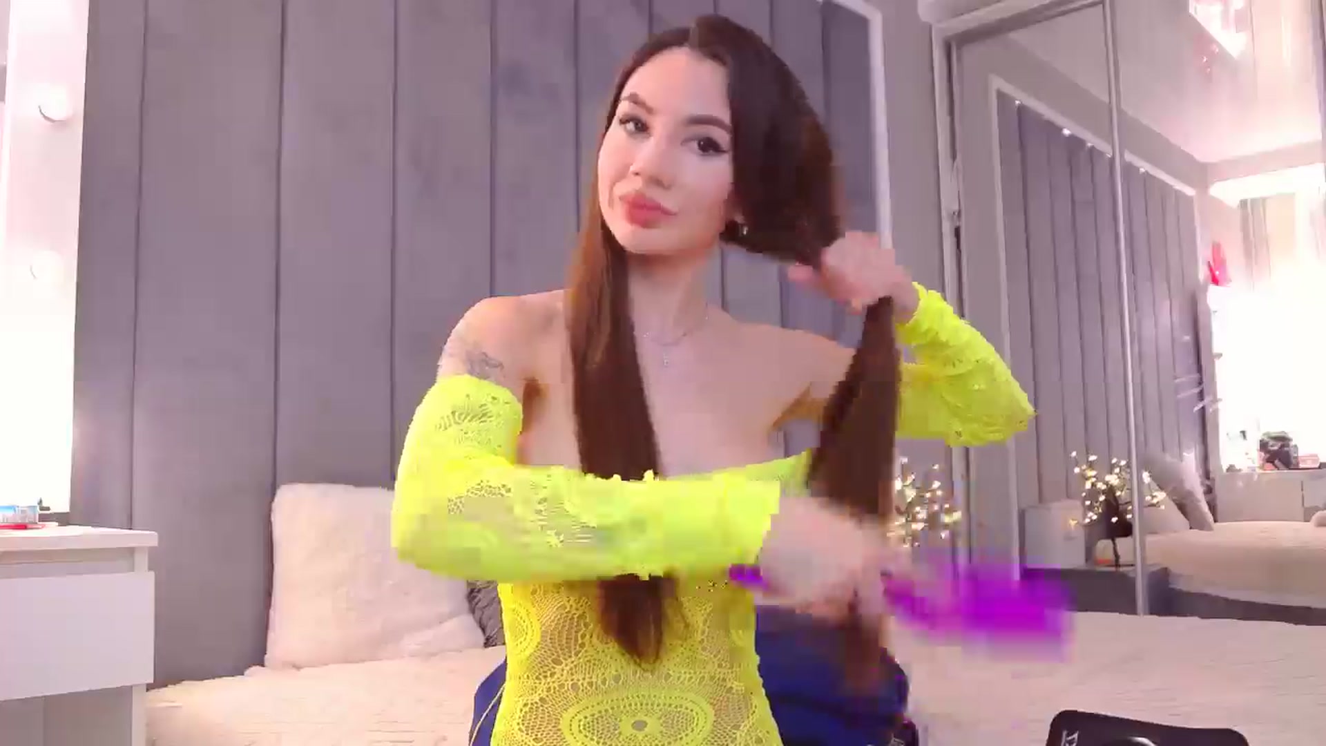 Gallery image thumbnail from Selenita007's myfreecams stream on, 03/31/2025, 18:09 image 5 of 20