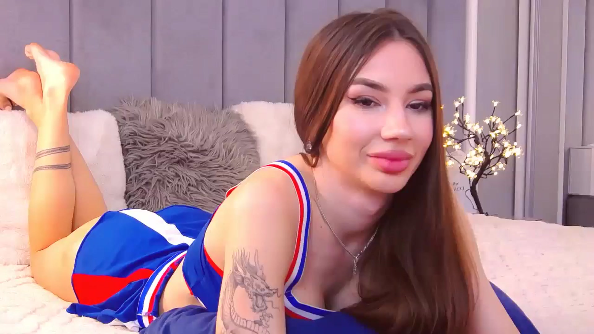 Gallery image thumbnail from Selenita007's myfreecams stream on, 04/05/2025, 08:57 image 17 of 20