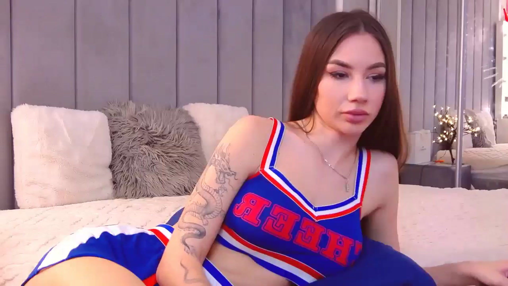 Gallery image thumbnail from Selenita007's myfreecams stream on, 04/05/2025, 09:51 image 13 of 20