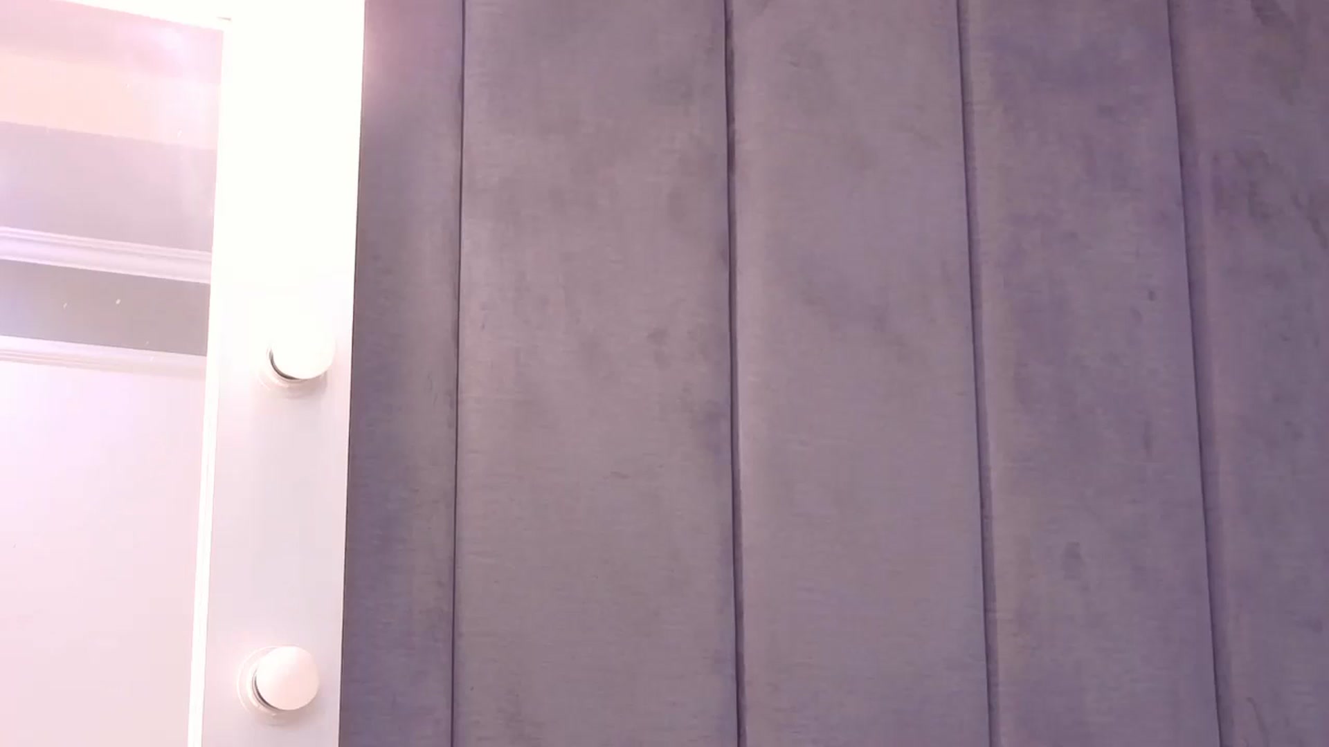 Gallery image thumbnail from Selenita007's myfreecams stream on, 04/17/2025, 13:21 image 10 of 20