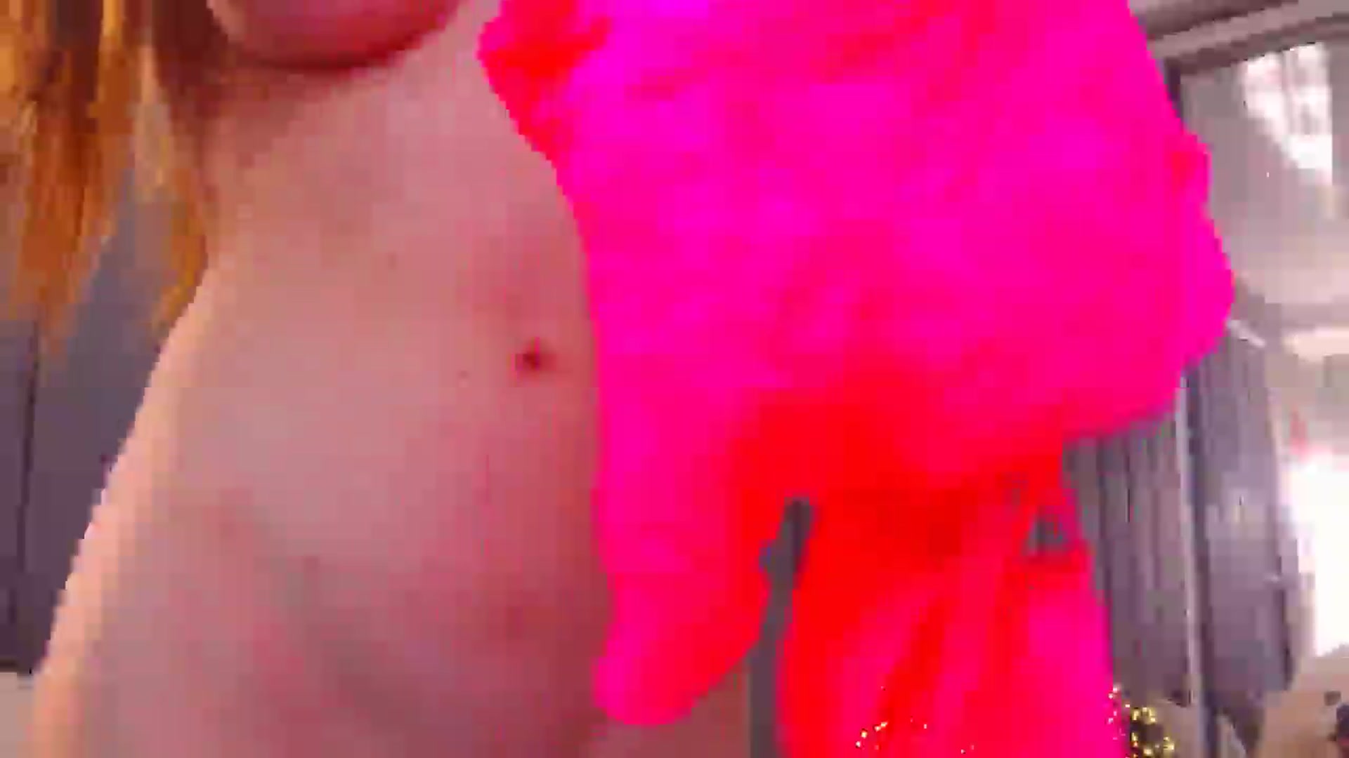 Gallery image thumbnail from Selenita007's myfreecams stream on, 04/27/2025, 15:40 image 3 of 20