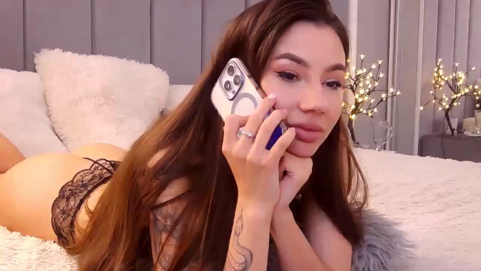 Gallery image thumbnail from Selenita007's myfreecams stream on, 05/05/2025, 09:31 image 20 of 20