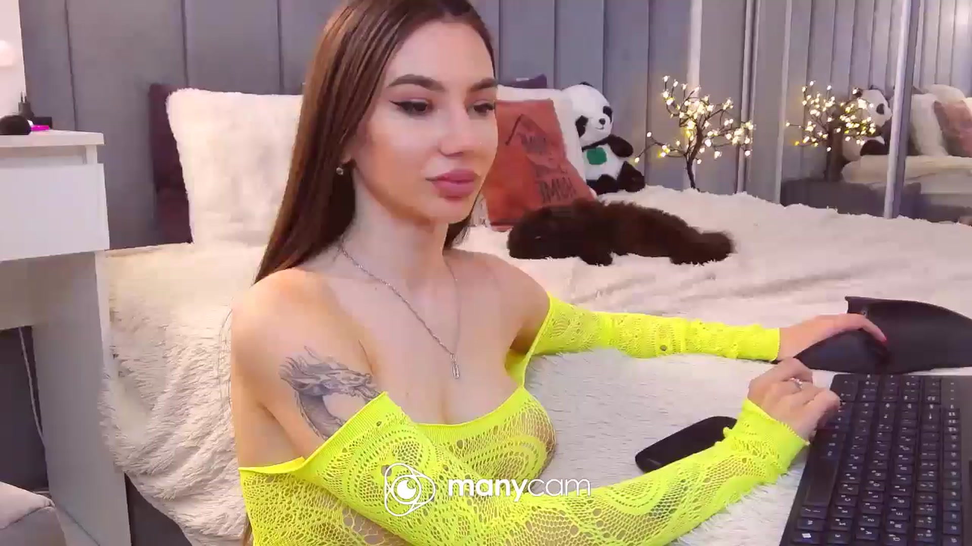 Gallery image thumbnail from Selenita007's myfreecams stream on, 05/21/2025, 07:58 image 10 of 20