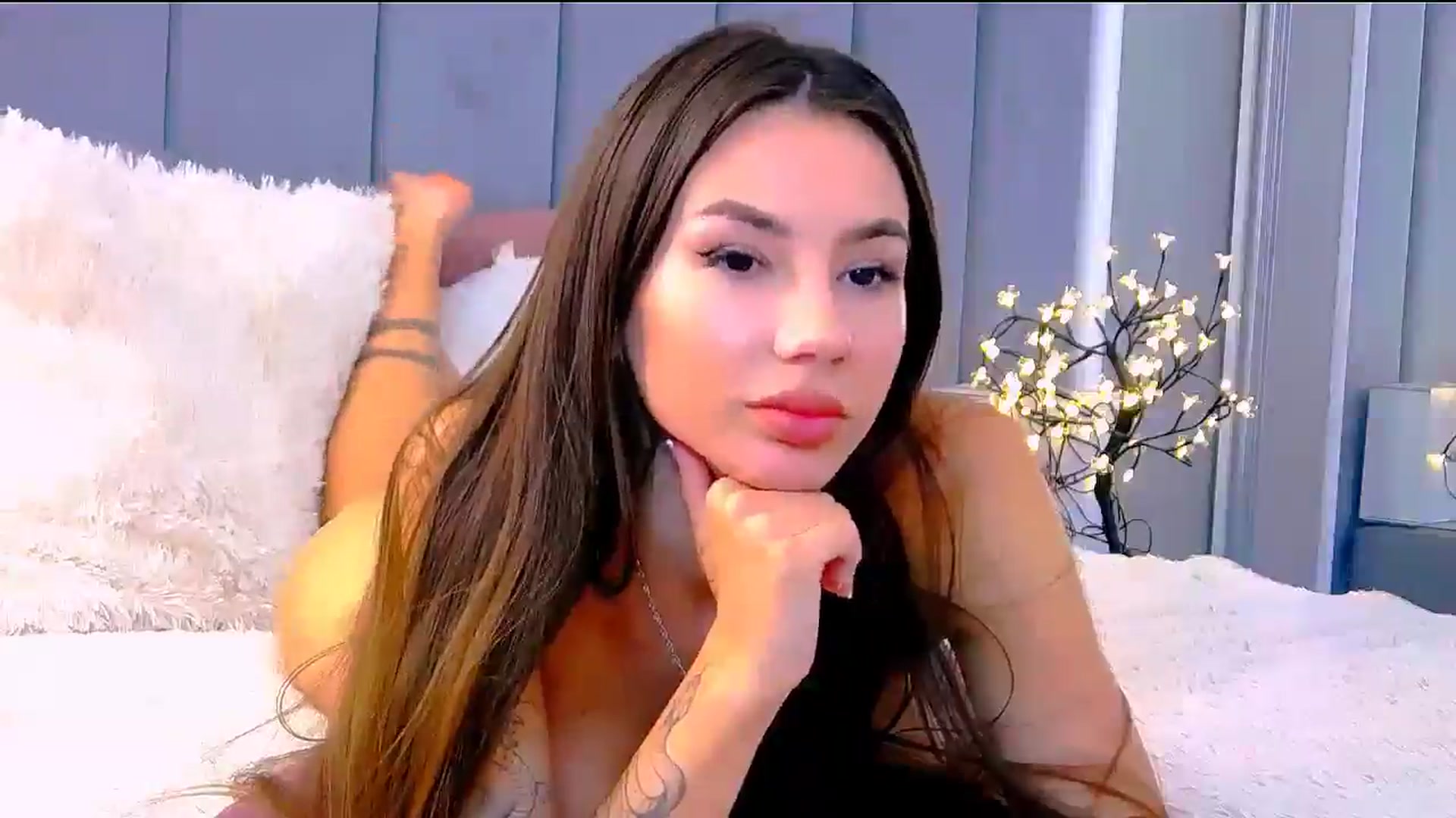 Gallery image thumbnail from Selenita007's myfreecams stream on, 07/29/2025, 12:01 image 3 of 20