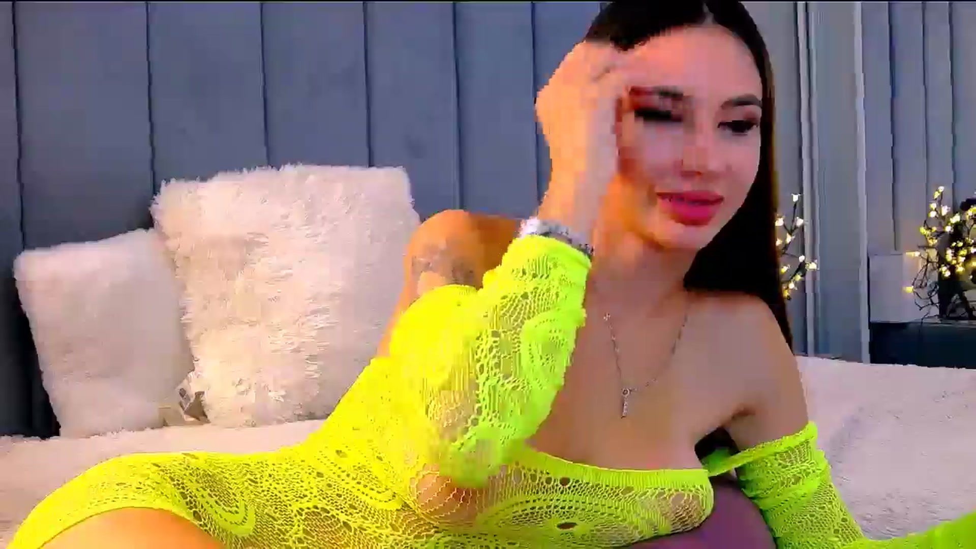 Gallery image thumbnail from Selenita007's myfreecams stream on, 08/05/2025, 09:42 image 16 of 20
