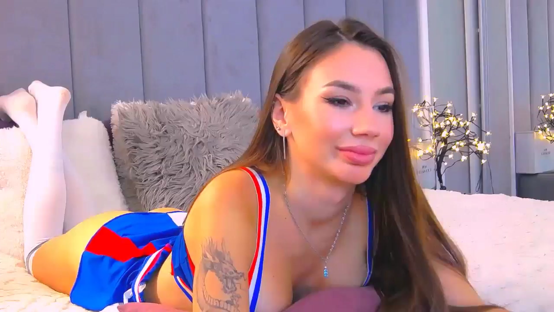 Gallery image thumbnail from Selenita007's myfreecams stream on, 09/18/2025, 06:29 image 14 of 20