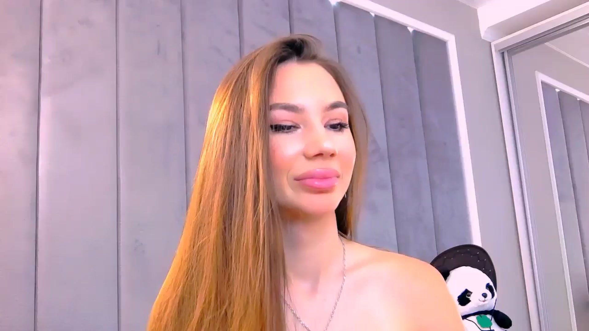 Gallery image thumbnail from Selenita007's myfreecams stream on, 09/22/2025, 07:58 image 19 of 20