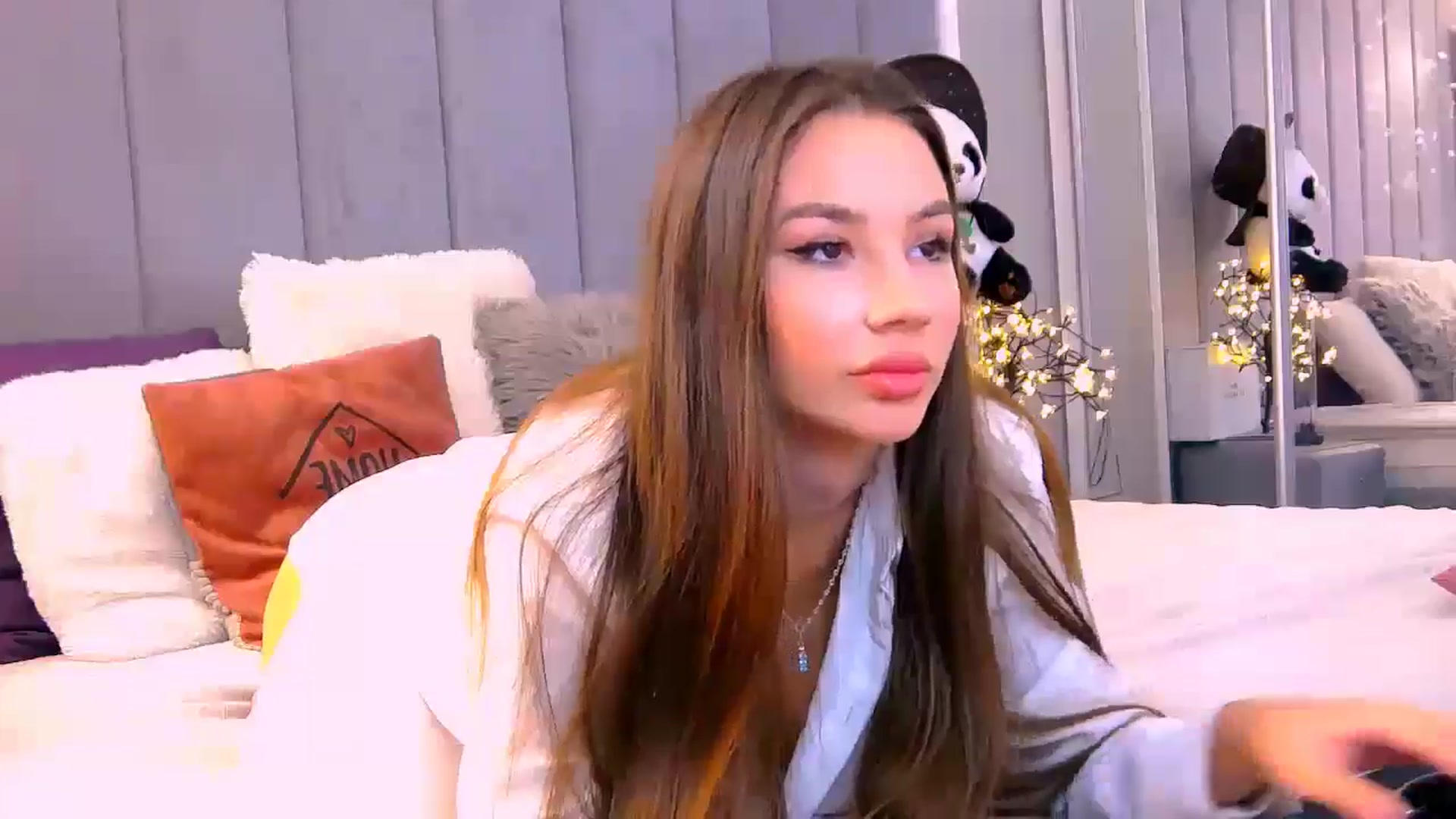 Gallery image thumbnail from Selenita007's myfreecams stream on, 09/22/2025, 14:04 image 7 of 20