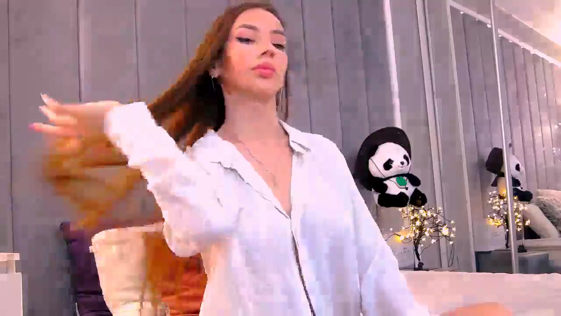 Gallery image thumbnail from Selenita007's myfreecams stream on, 09/22/2025, 14:04 image 3 of 20