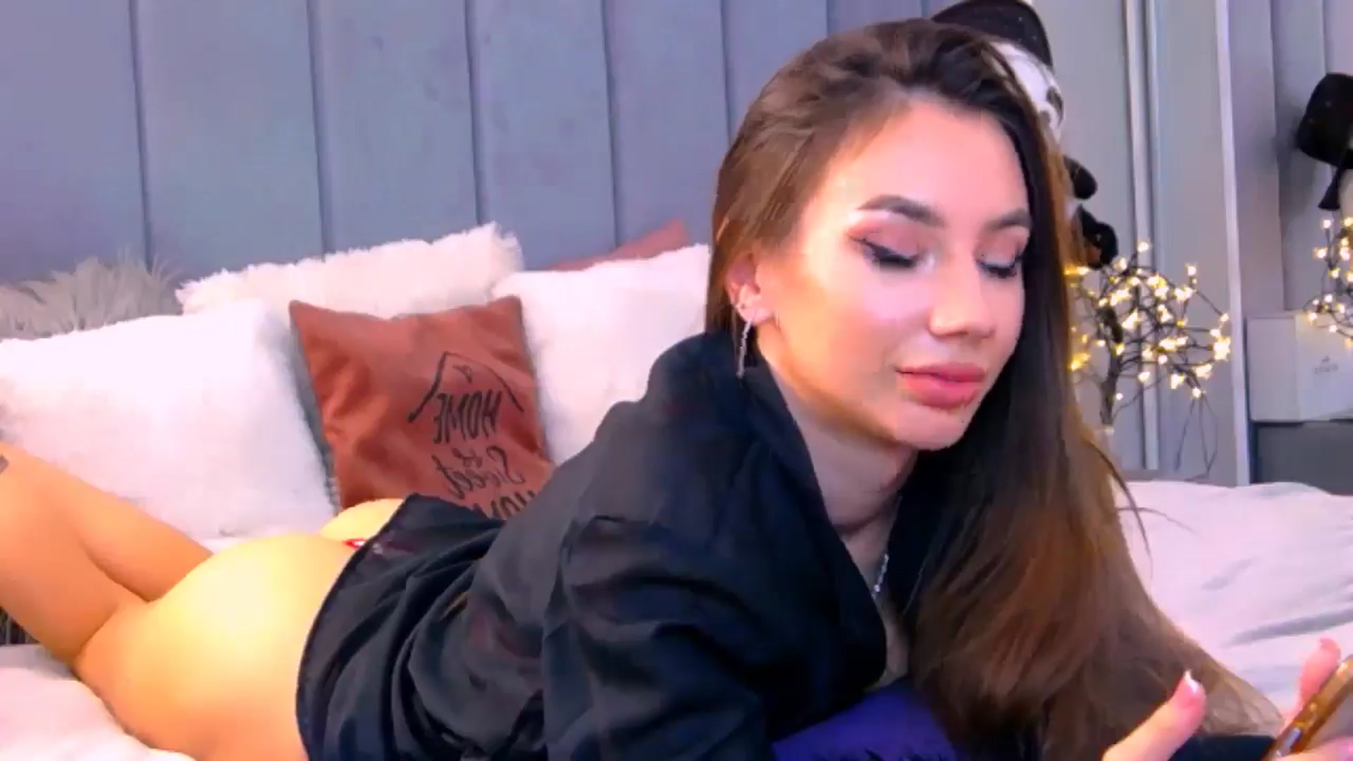 Gallery image thumbnail from Selenita007's myfreecams stream on, 10/02/2025, 14:47 image 10 of 20