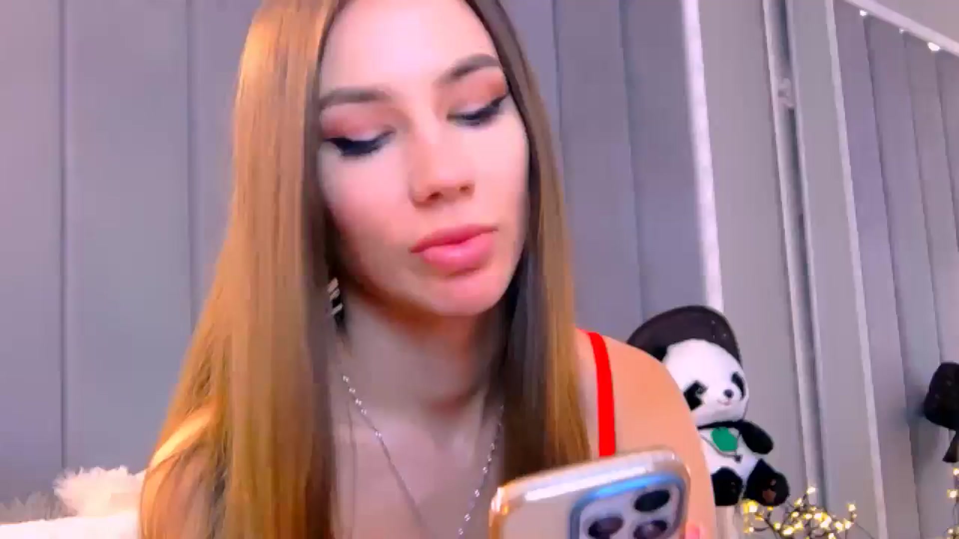Gallery image thumbnail from Selenita007's myfreecams stream on, 10/05/2025, 10:06 image 8 of 20