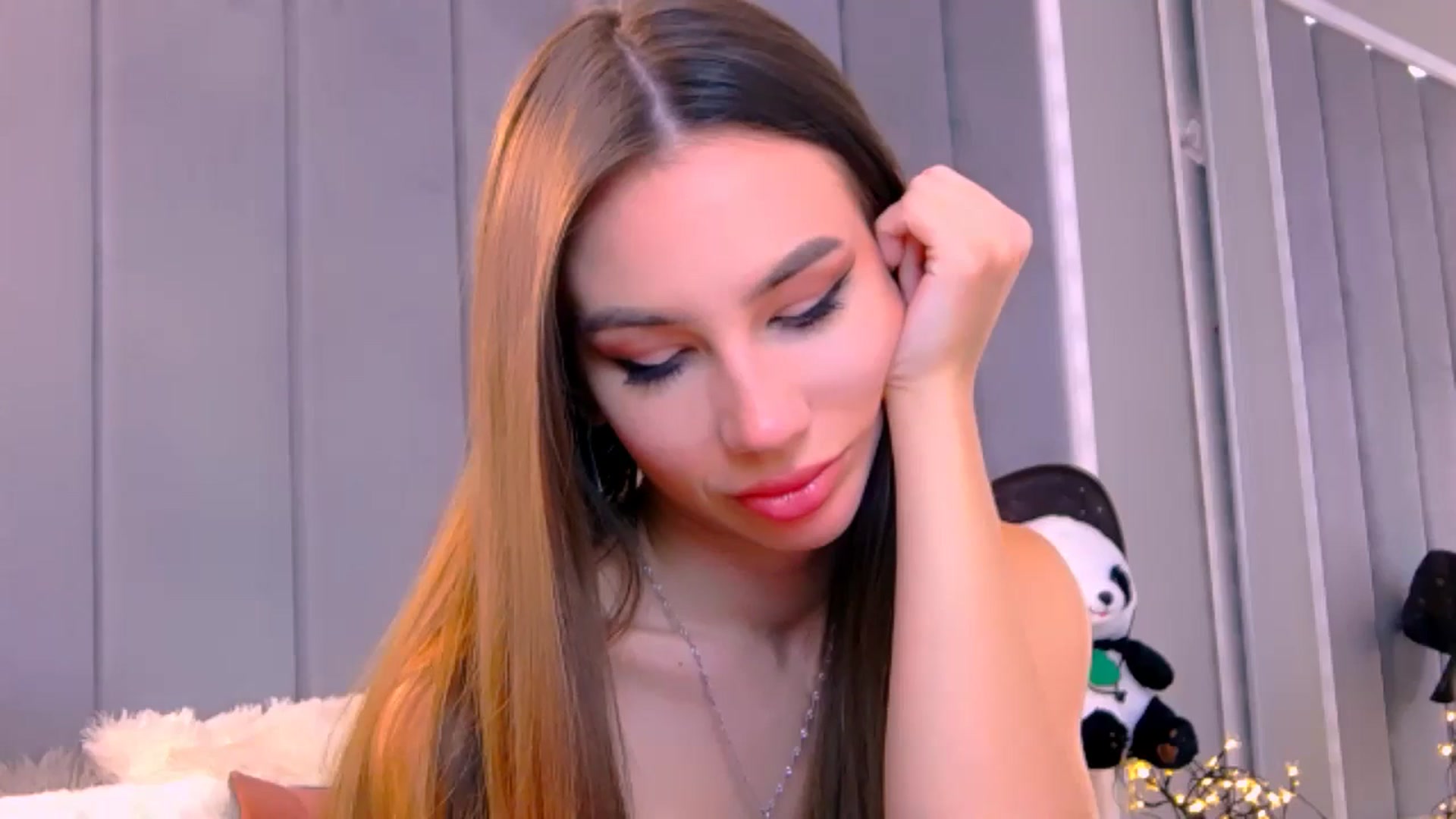 Gallery image thumbnail from Selenita007's myfreecams stream on, 10/05/2025, 10:06 image 7 of 20