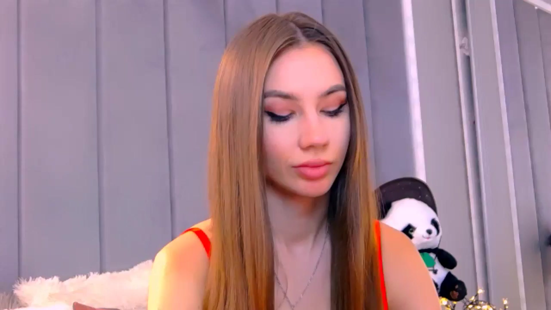 Gallery image thumbnail from Selenita007's myfreecams stream on, 10/05/2025, 10:06 image 1 of 20
