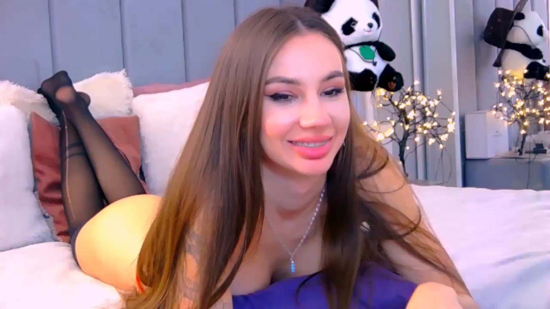 Gallery image thumbnail from Selenita007's myfreecams stream on, 10/05/2025, 10:41 image 14 of 20
