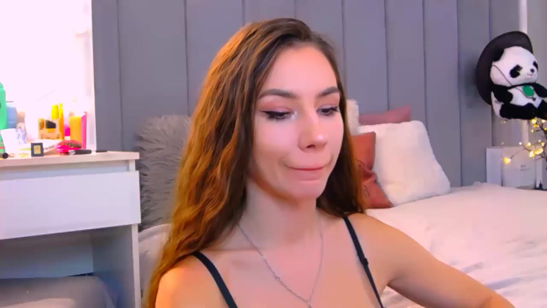 Gallery image thumbnail from Selenita007's myfreecams stream on, 10/08/2025, 11:37 image 1 of 20