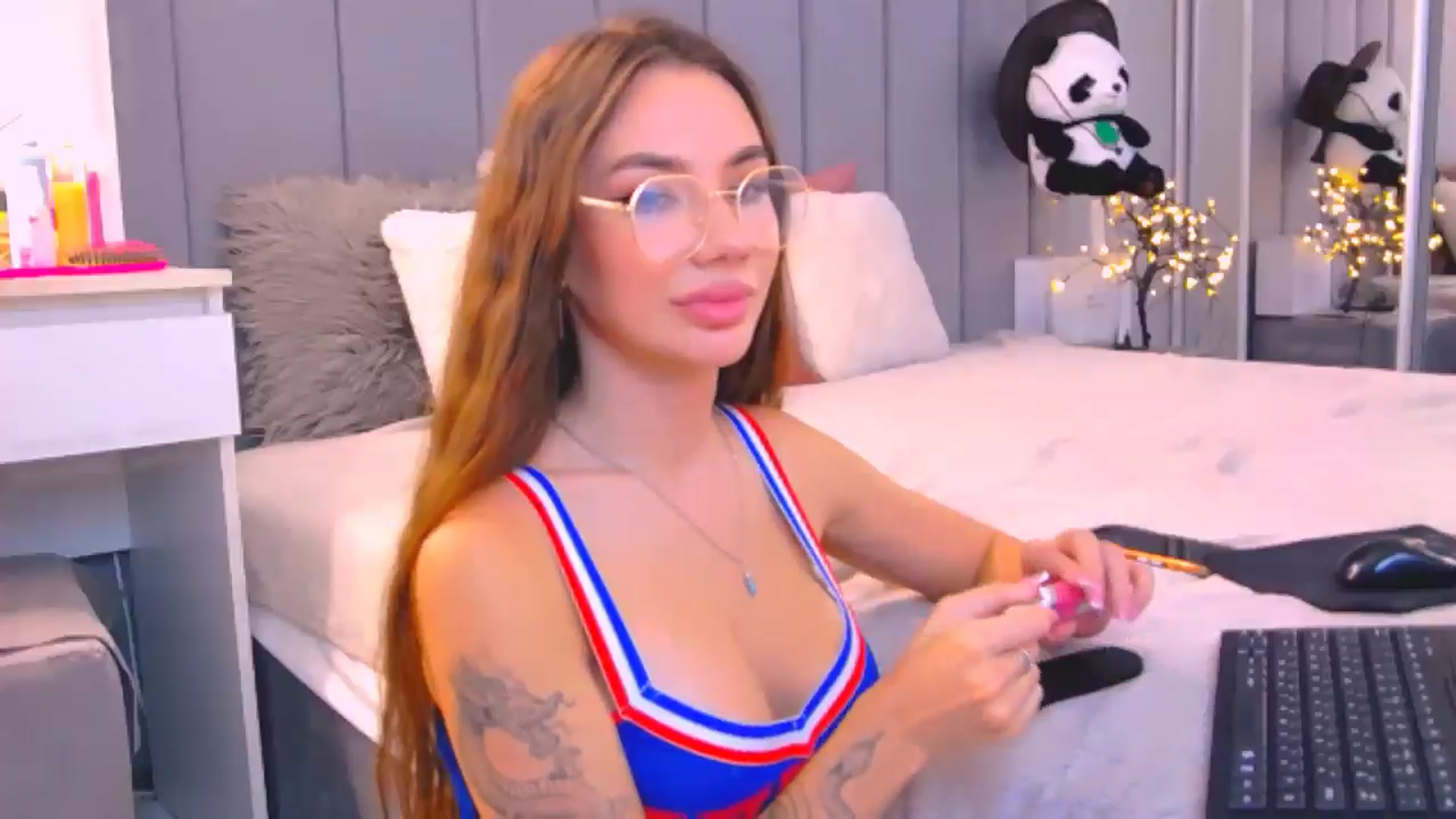 Gallery image thumbnail from Selenita007's myfreecams stream on, 10/09/2025, 09:45 image 3 of 20