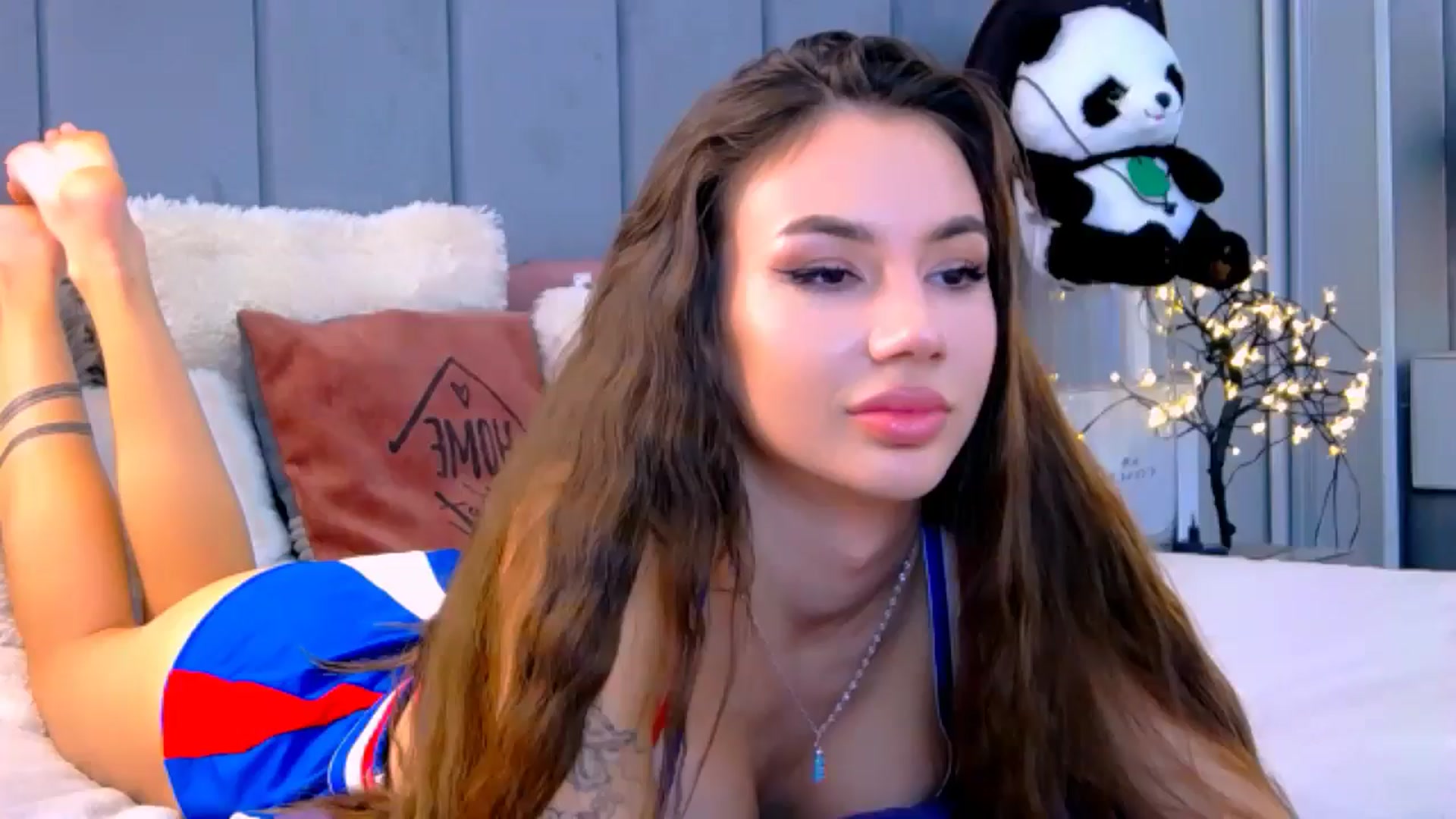 Gallery image thumbnail from Selenita007's myfreecams stream on, 10/09/2025, 13:05 image 6 of 20