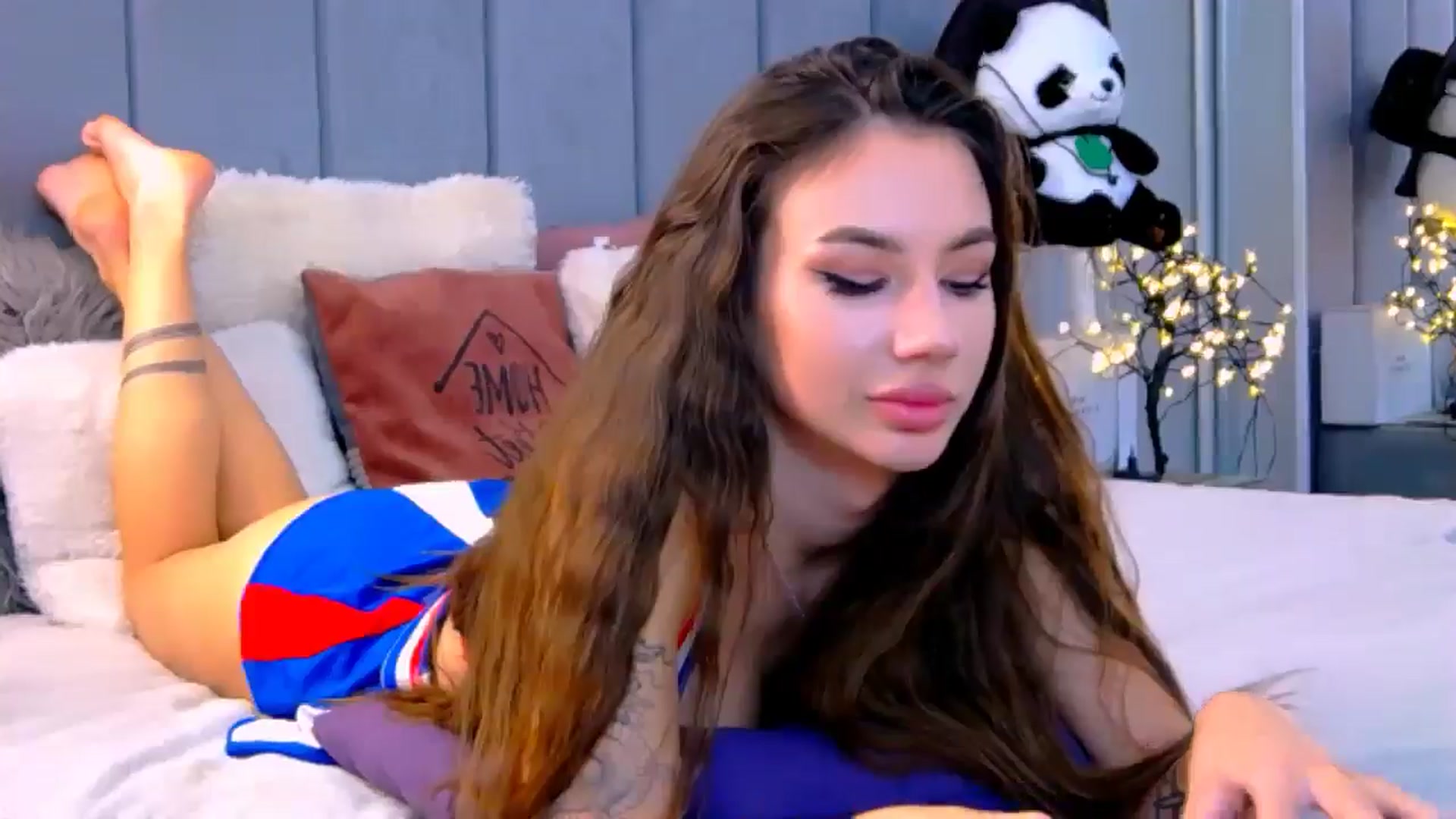 Gallery image thumbnail from Selenita007's myfreecams stream on, 10/09/2025, 13:05 image 7 of 20