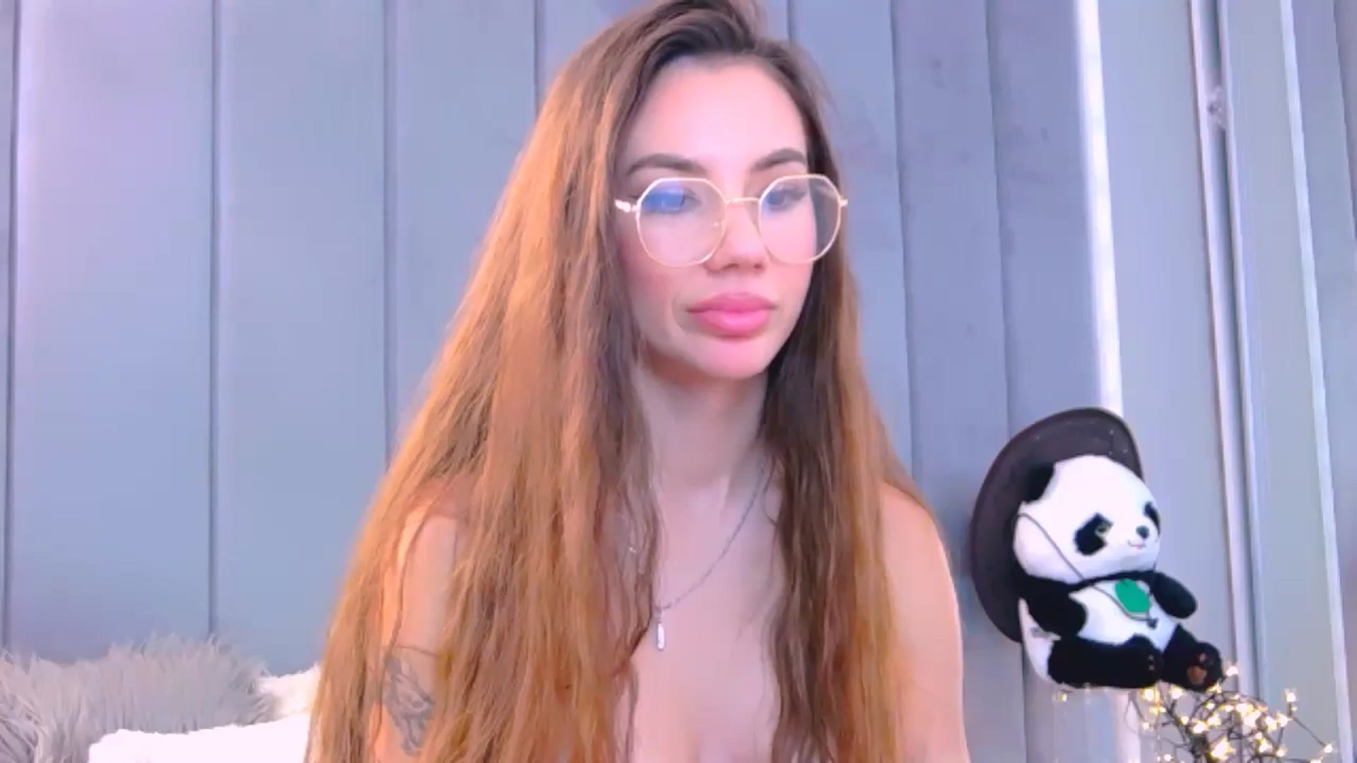 Gallery image thumbnail from Selenita007's myfreecams stream on, 10/09/2025, 17:02 image 9 of 20