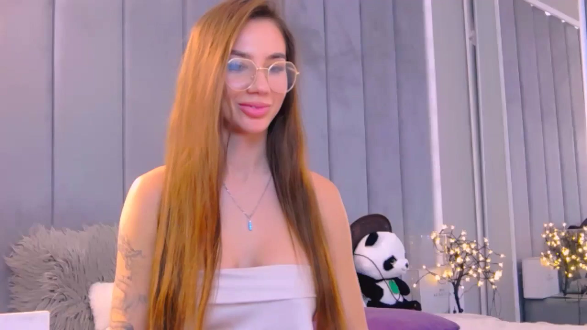 Gallery image thumbnail from Selenita007's myfreecams stream on, 10/11/2025, 10:52 image 12 of 20