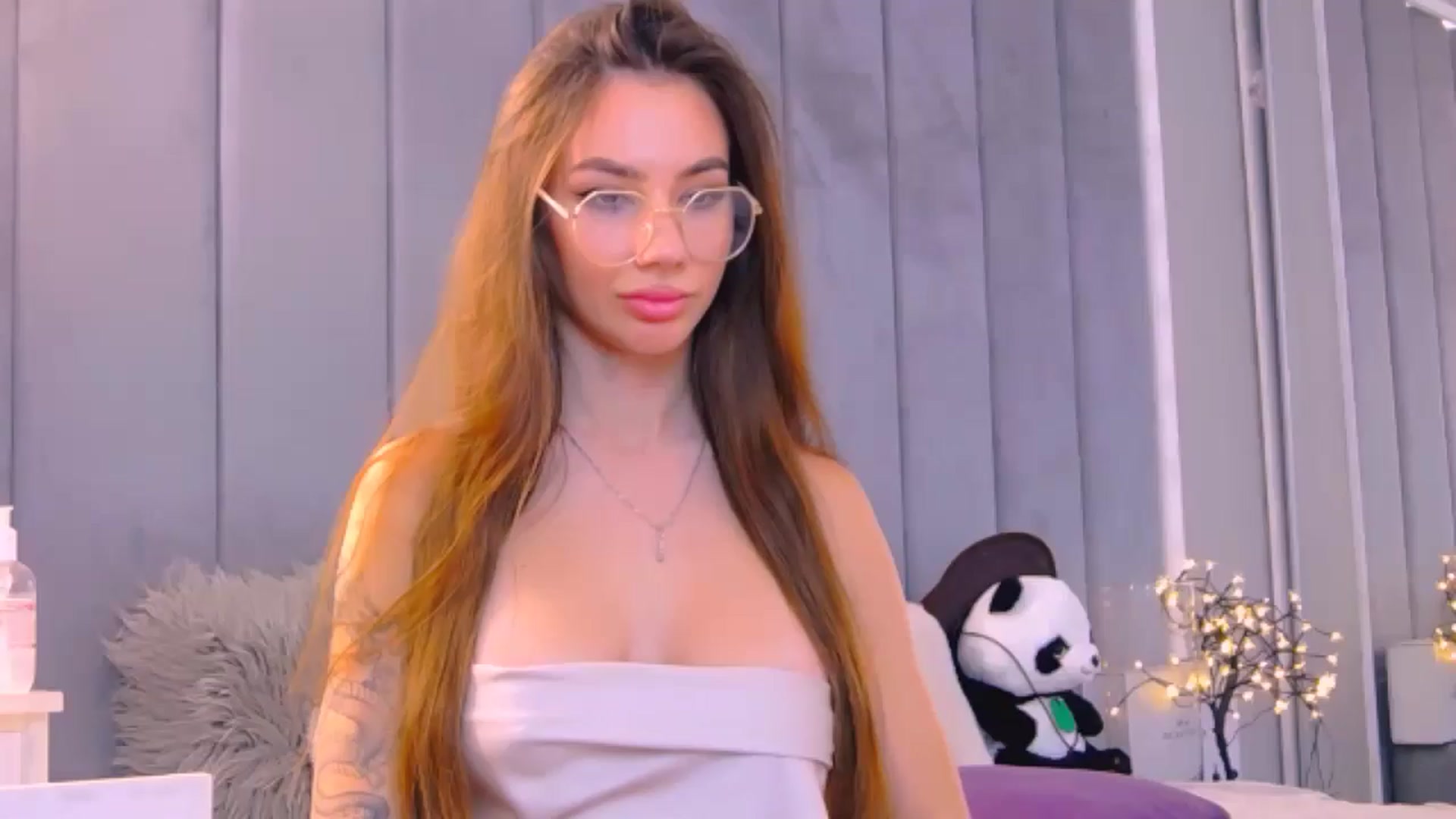 Gallery image thumbnail from Selenita007's myfreecams stream on, 10/11/2025, 10:52 image 15 of 20