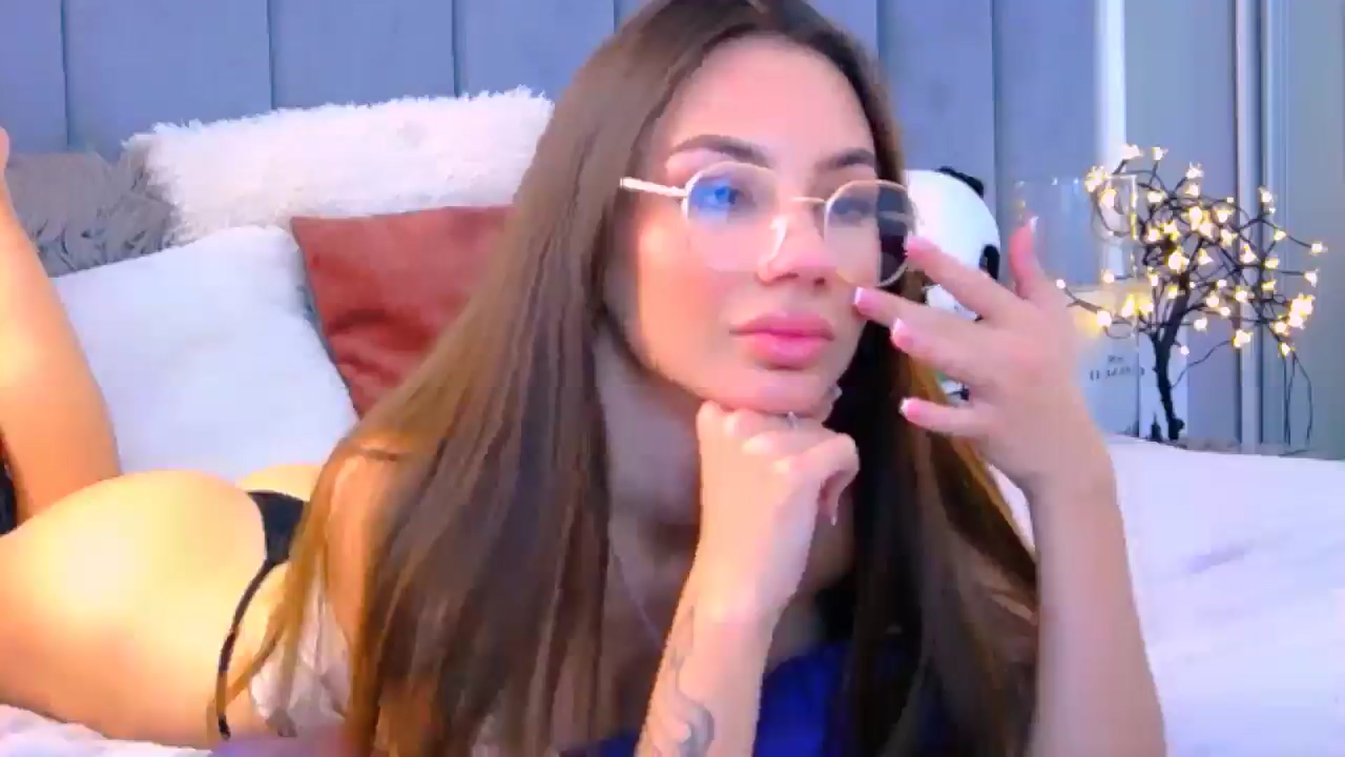 Gallery image thumbnail from Selenita007's myfreecams stream on, 10/13/2025, 08:07 image 14 of 20