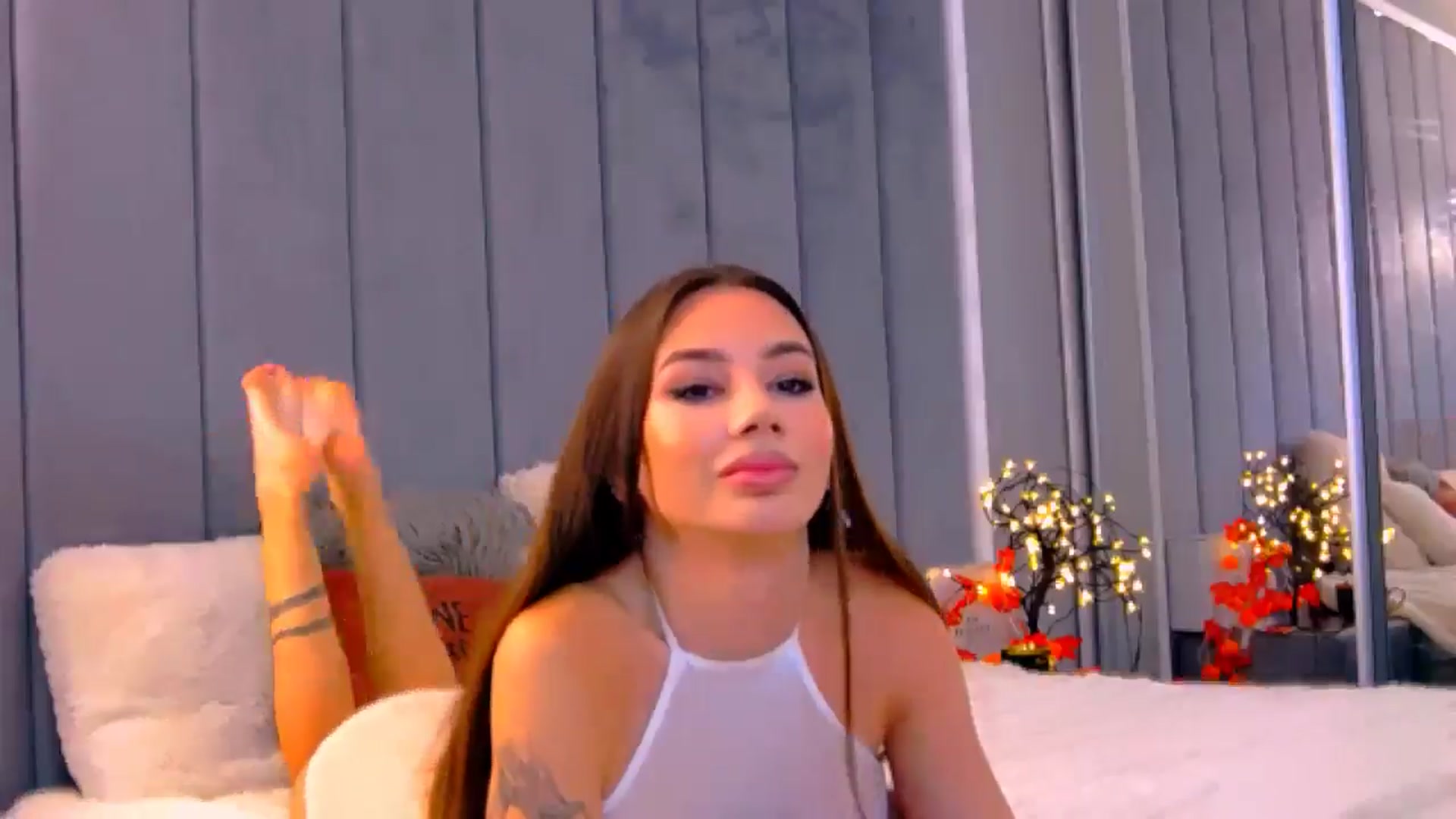 Gallery image thumbnail from Selenita007's myfreecams stream on, 10/24/2025, 06:44 image 9 of 20