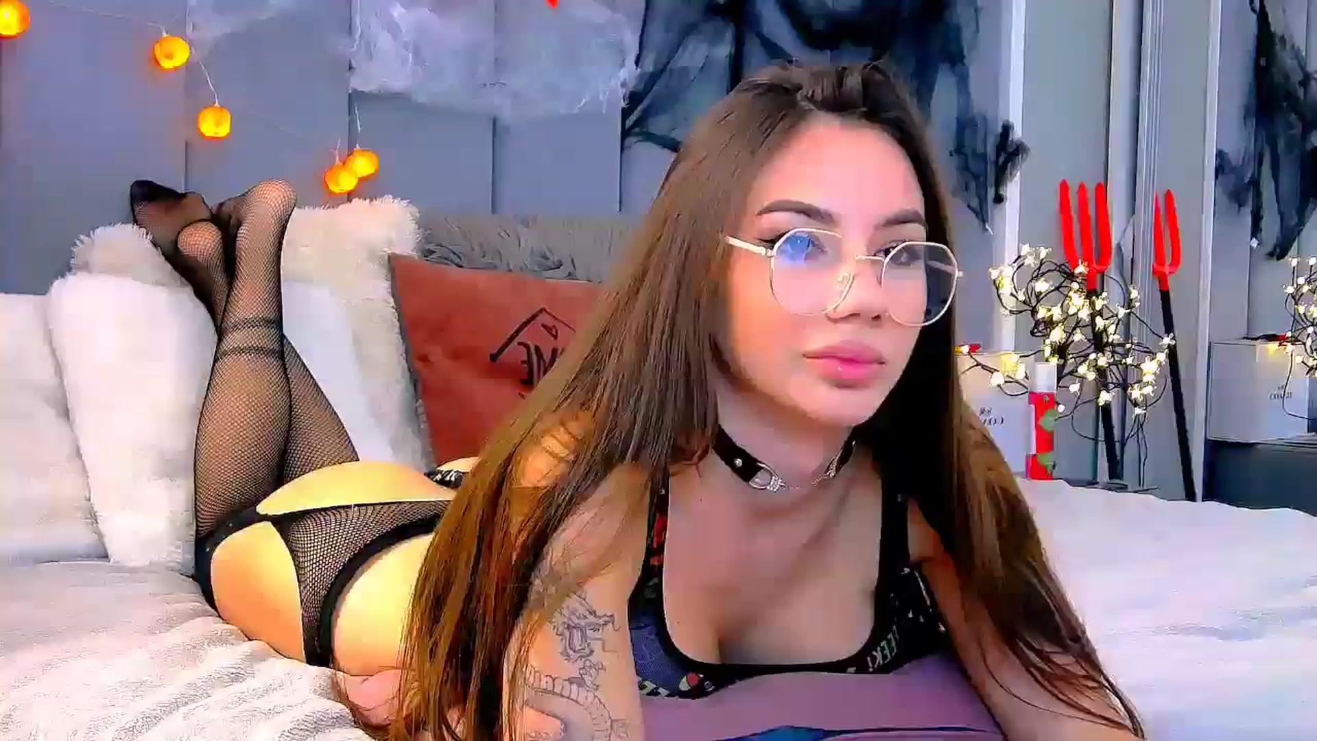 Gallery image thumbnail from Selenita007's myfreecams stream on, 10/29/2025, 11:31 image 13 of 20