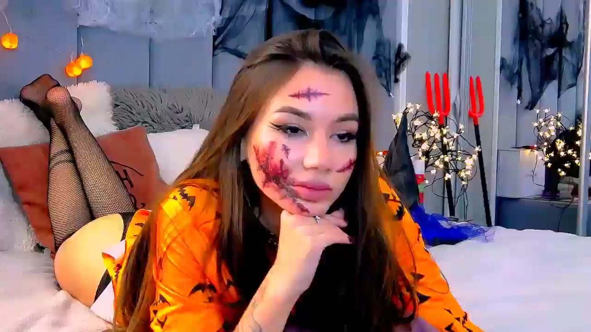 Gallery image thumbnail from Selenita007's myfreecams stream on, 10/29/2025, 13:59 image 14 of 20