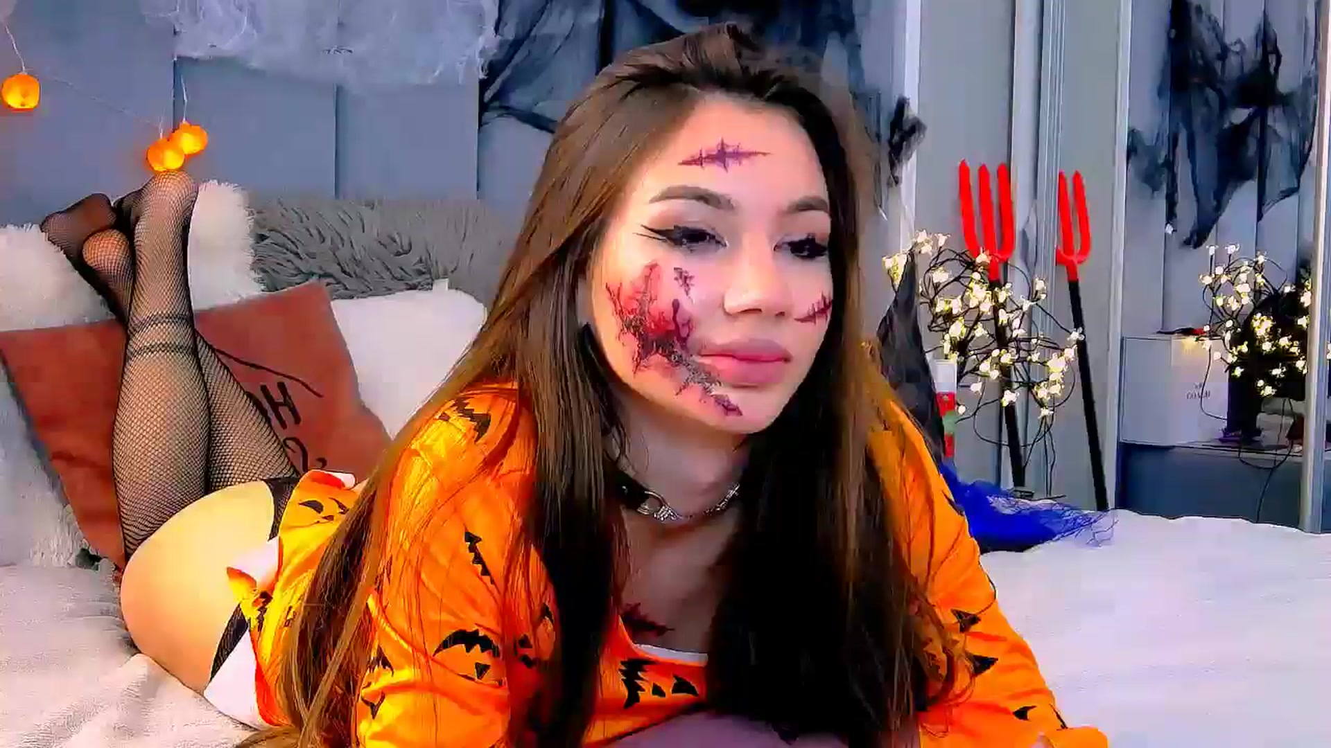 Gallery image thumbnail from Selenita007's myfreecams stream on, 10/29/2025, 13:59 image 9 of 20
