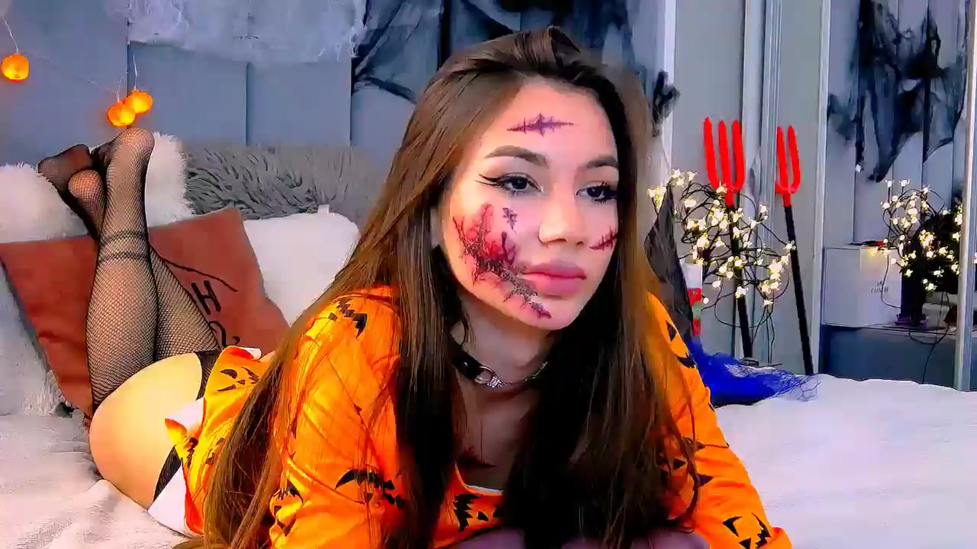 Gallery image thumbnail from Selenita007's myfreecams stream on, 10/29/2025, 13:59 image 13 of 20