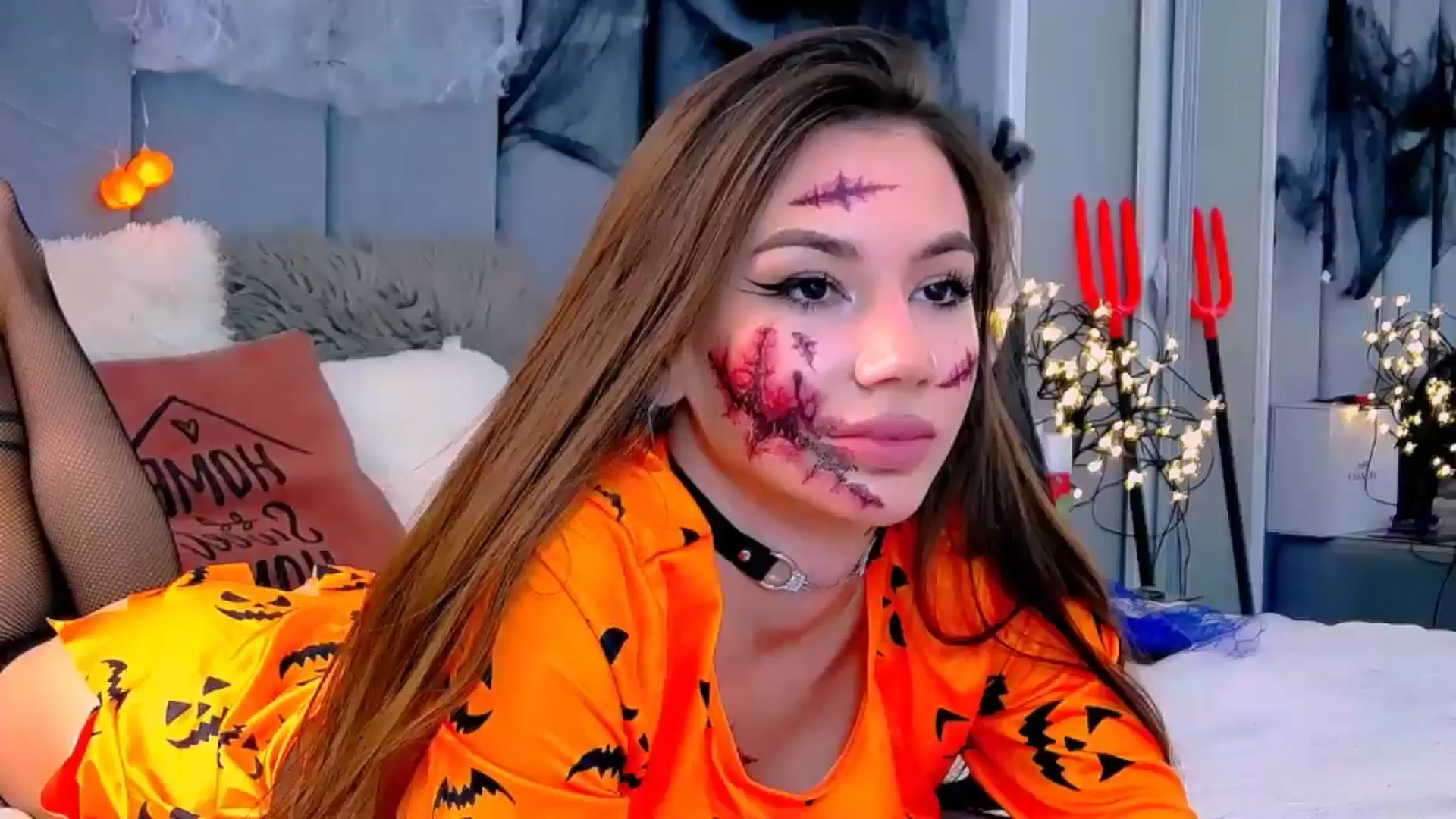 Gallery image thumbnail from Selenita007's myfreecams stream on, 10/29/2025, 13:59 image 3 of 20