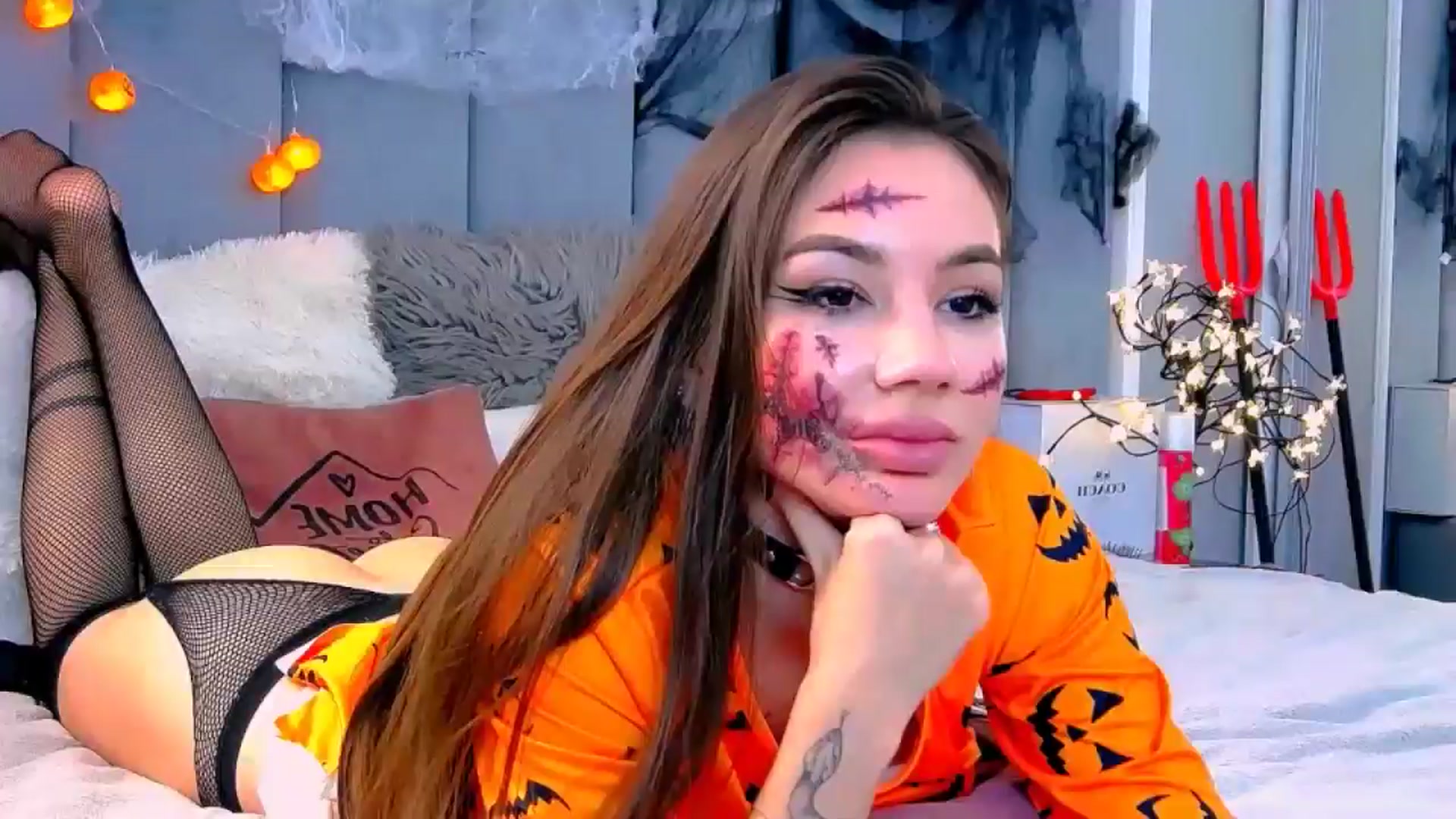 Gallery image thumbnail from Selenita007's myfreecams stream on, 10/29/2025, 18:33 image 4 of 20