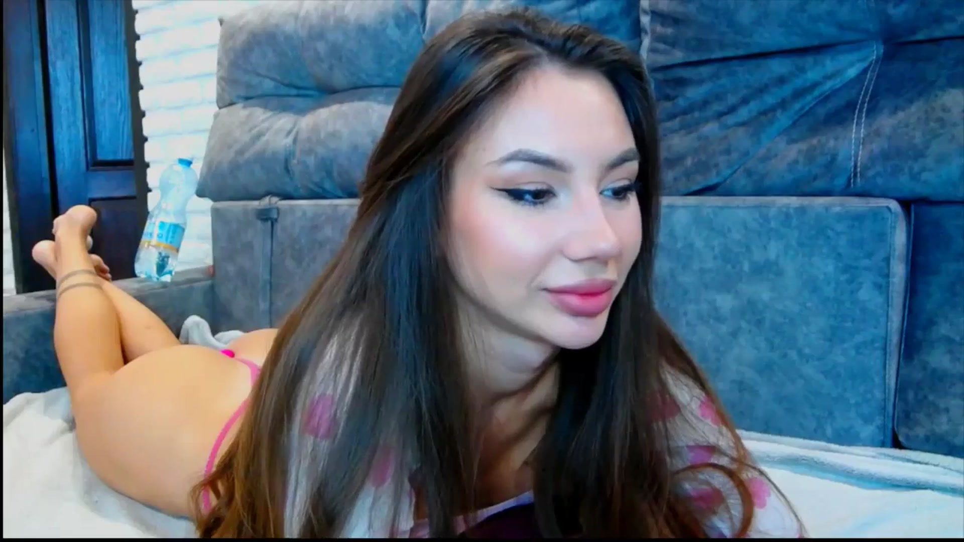 Gallery image thumbnail from Selenita007's myfreecams stream on, 05/04/2026, 07:28 image 9 of 20