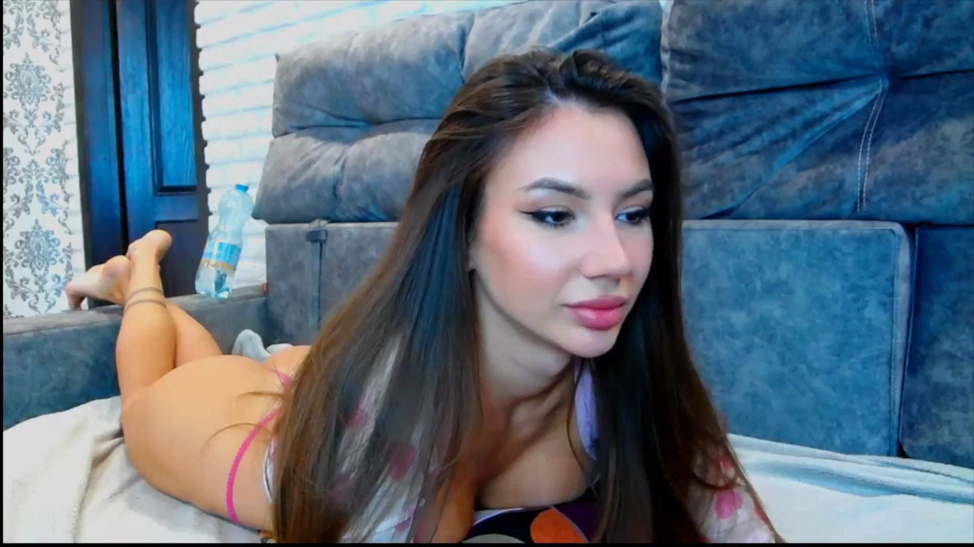 Gallery image thumbnail from Selenita007's myfreecams stream on, 05/04/2026, 08:43 image 4 of 20