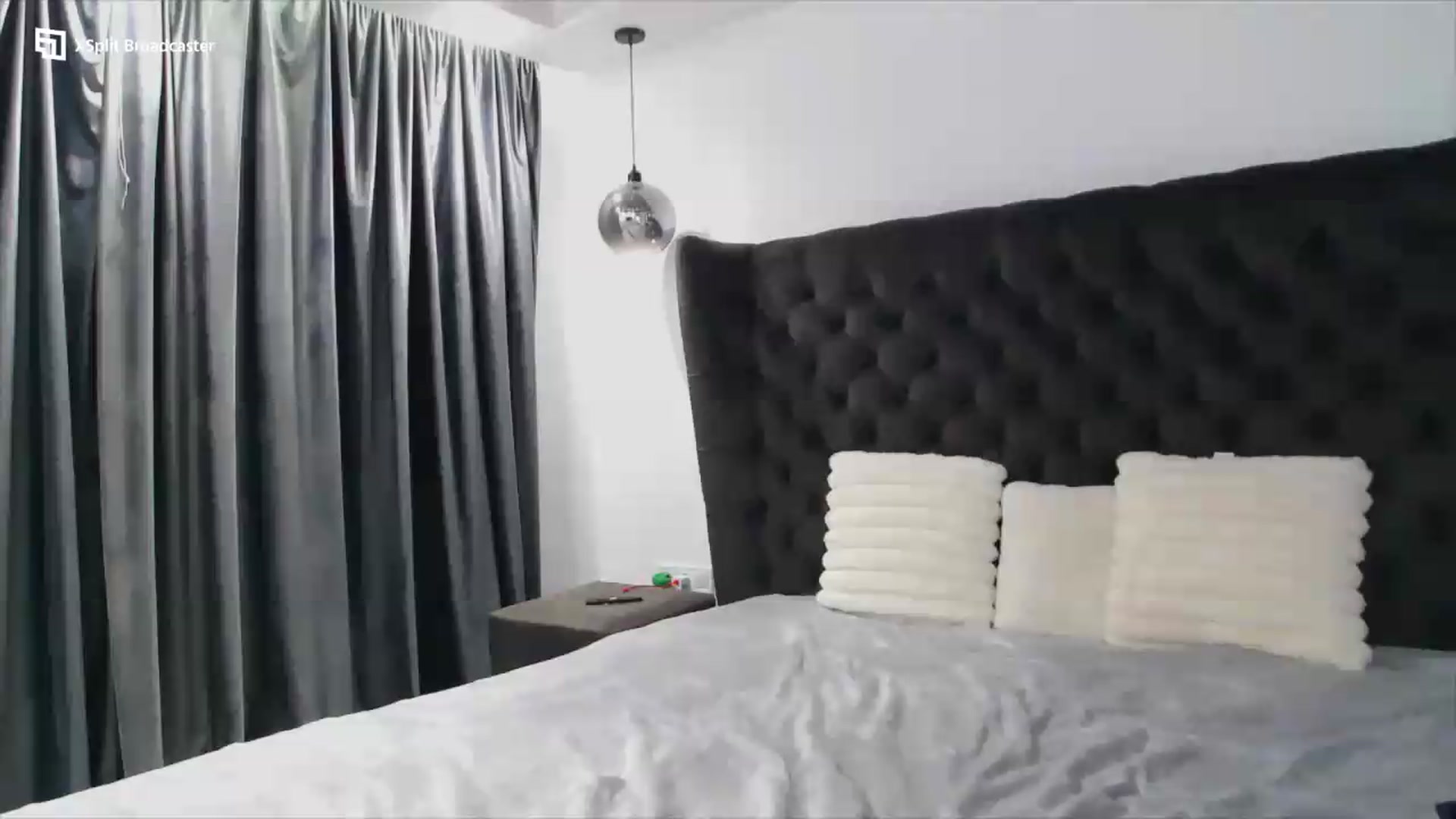Gallery image thumbnail from Selenita007's myfreecams stream on, 08/24/2026, 13:27 image 15 of 20