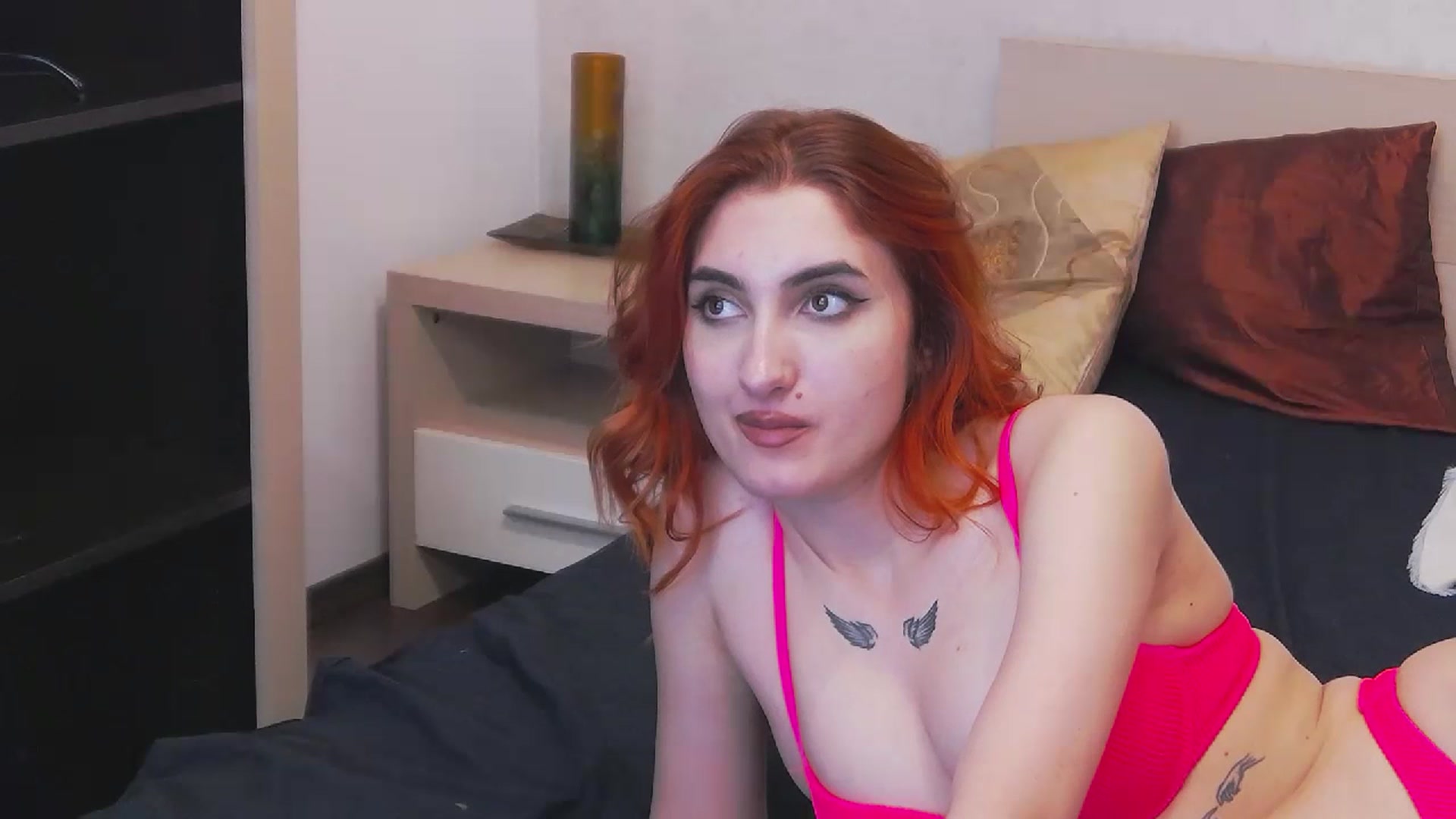 Gallery image thumbnail from SelennaSinn's myfreecams stream on, 07/04/2023, 19:46 image 8 of 20