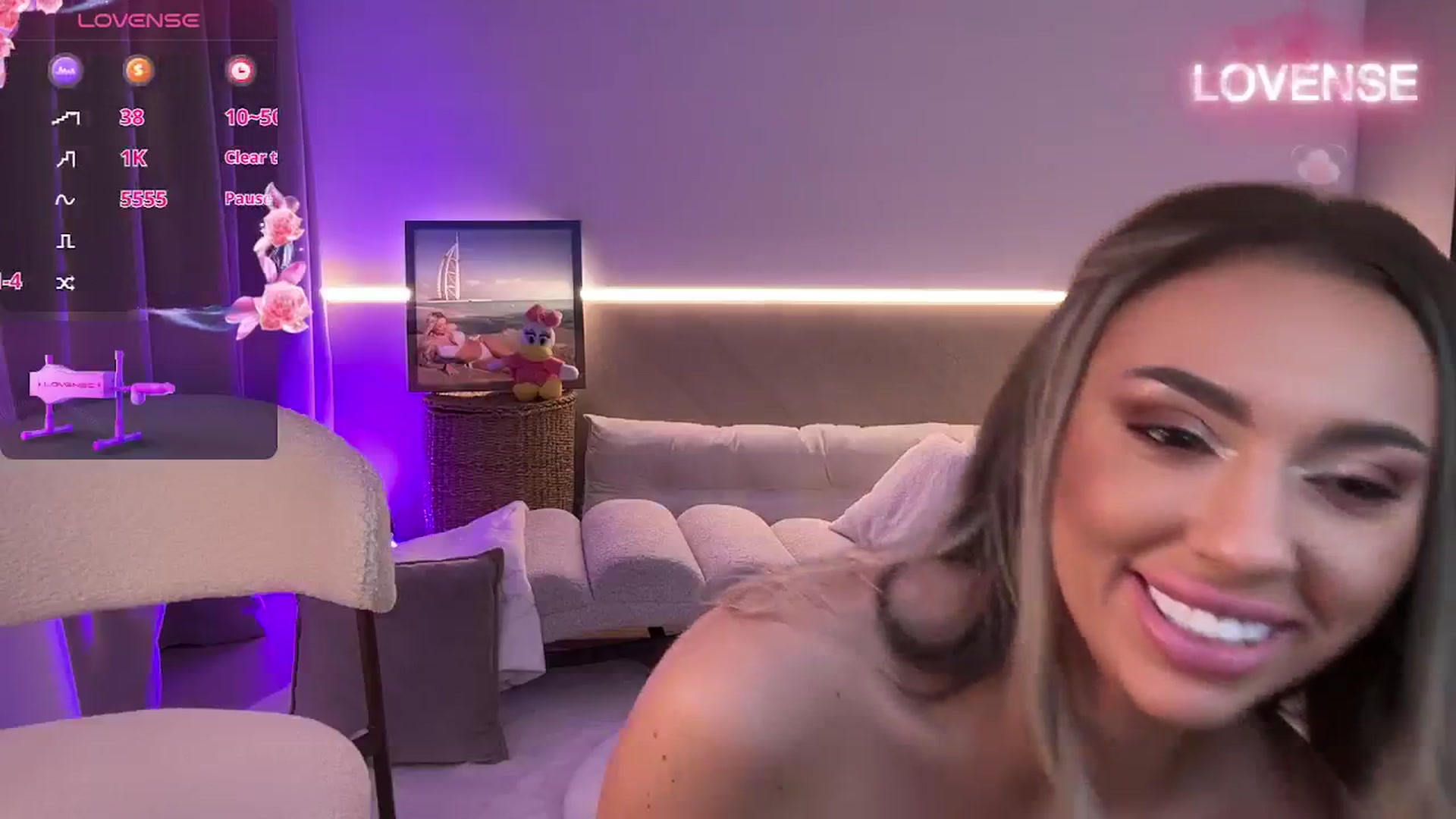 Gallery image thumbnail from Selenyah's myfreecams stream on, 02/14/2026, 04:42 image 6 of 20