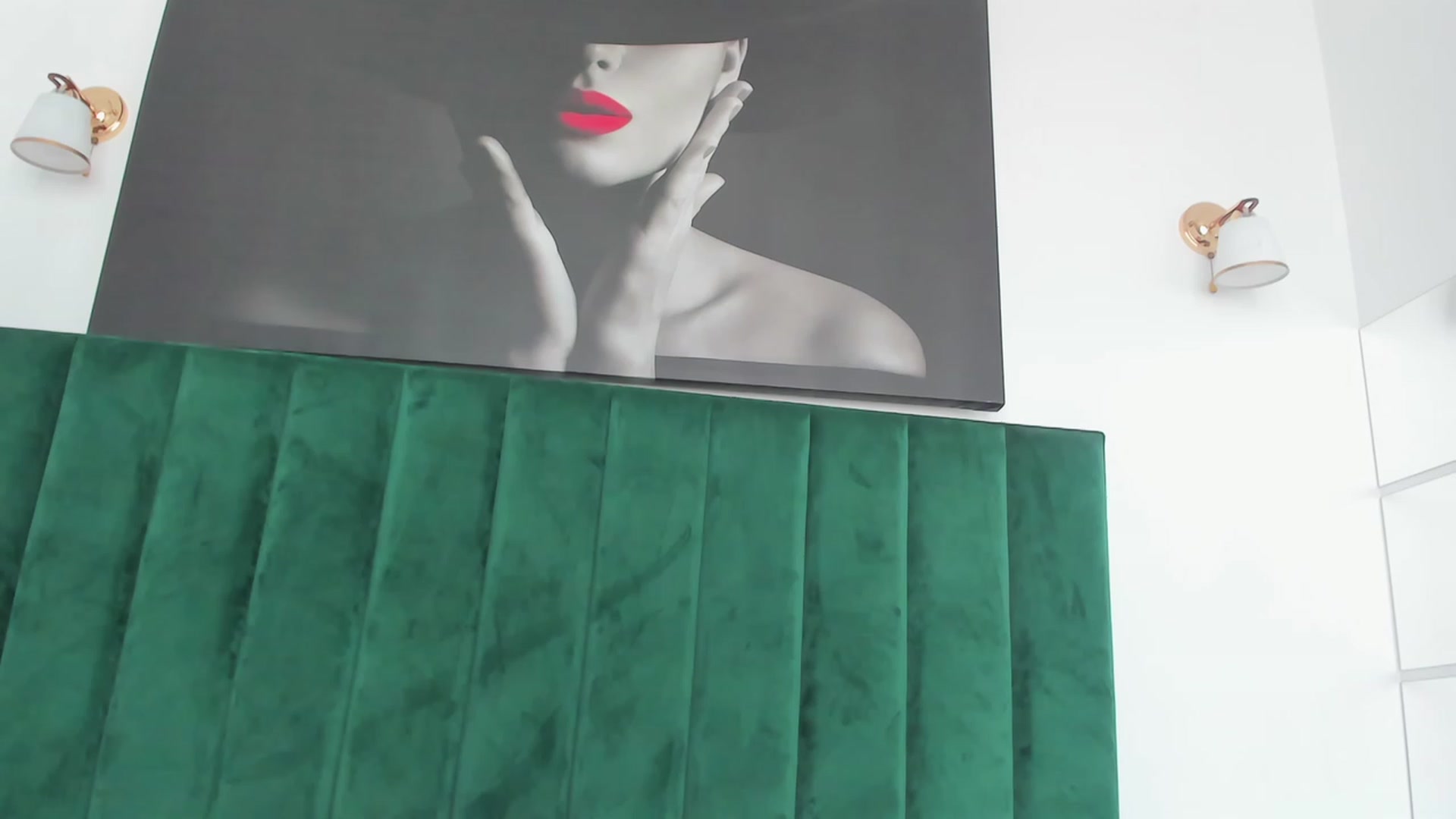 Gallery image thumbnail from SelinLove's myfreecams stream on, 03/19/2023, 14:17 image 6 of 20