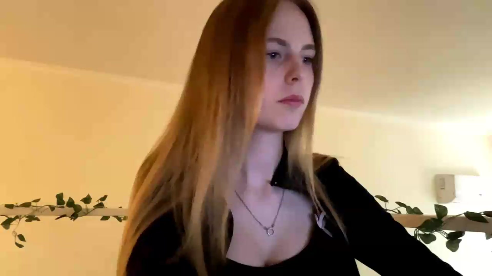 Gallery image thumbnail from SelinaMynx's myfreecams stream on, 05/29/2026, 14:38 image 8 of 20