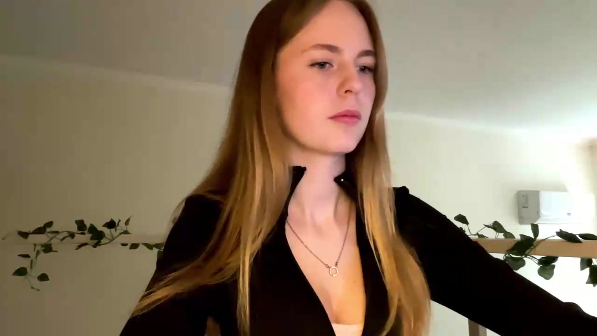 Gallery image thumbnail from SelinaMynx's myfreecams stream on, 06/01/2026, 09:45 image 3 of 20