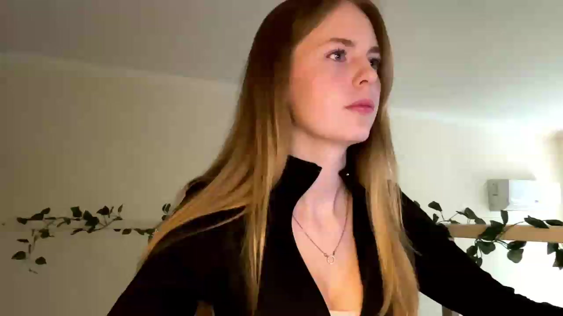 Gallery image thumbnail from SelinaMynx's myfreecams stream on, 06/01/2026, 09:45 image 1 of 20