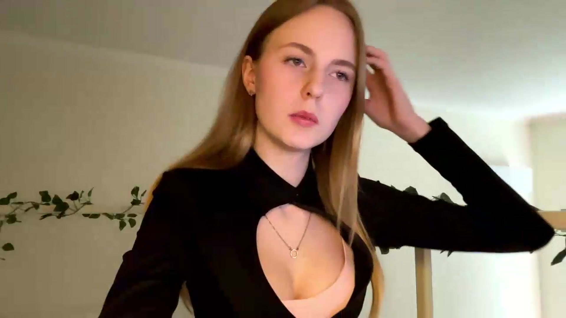 Gallery image thumbnail from SelinaMynx's myfreecams stream on, 06/01/2026, 11:03 image 19 of 20