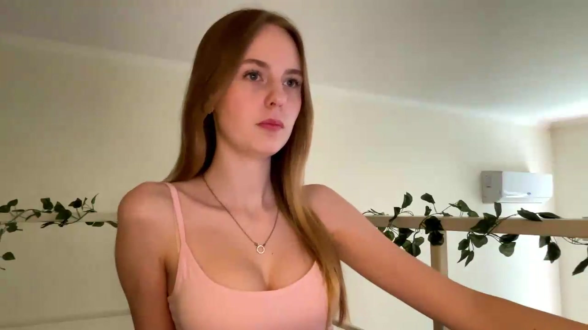 Gallery image thumbnail from SelinaMynx's myfreecams stream on, 06/01/2026, 11:03 image 10 of 20