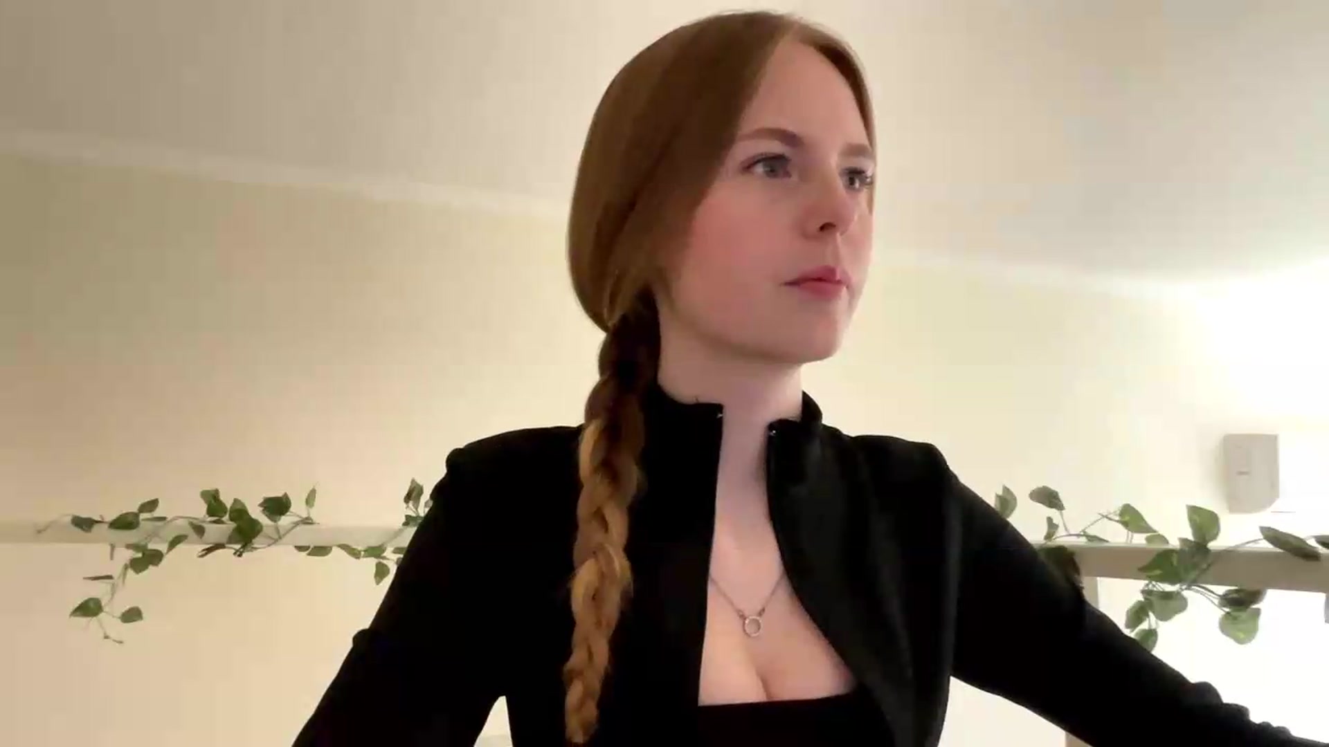 Gallery image thumbnail from SelinaMynx's myfreecams stream on, 06/02/2026, 10:24 image 6 of 20