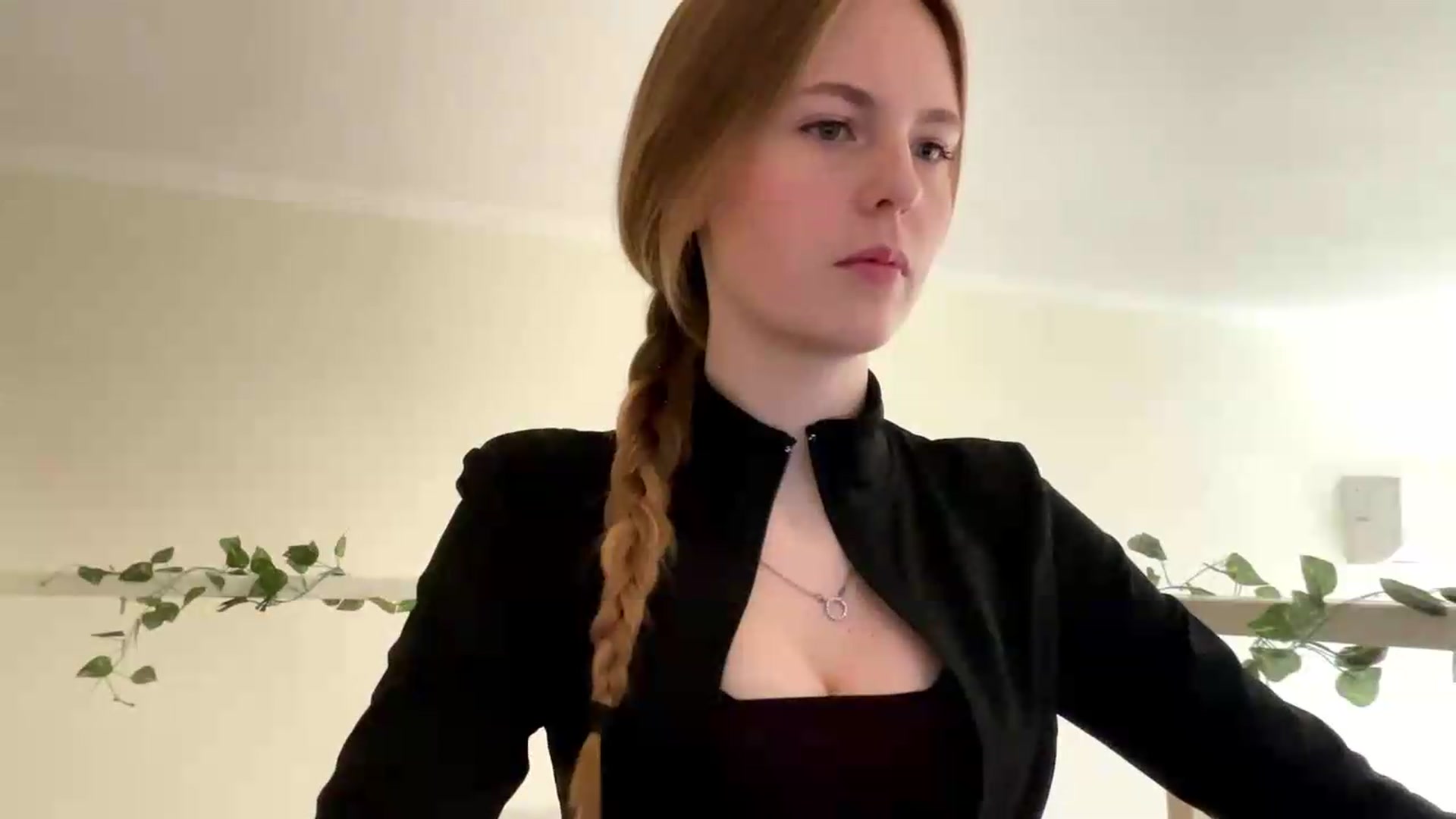 Gallery image thumbnail from SelinaMynx's myfreecams stream on, 06/02/2026, 10:24 image 14 of 20