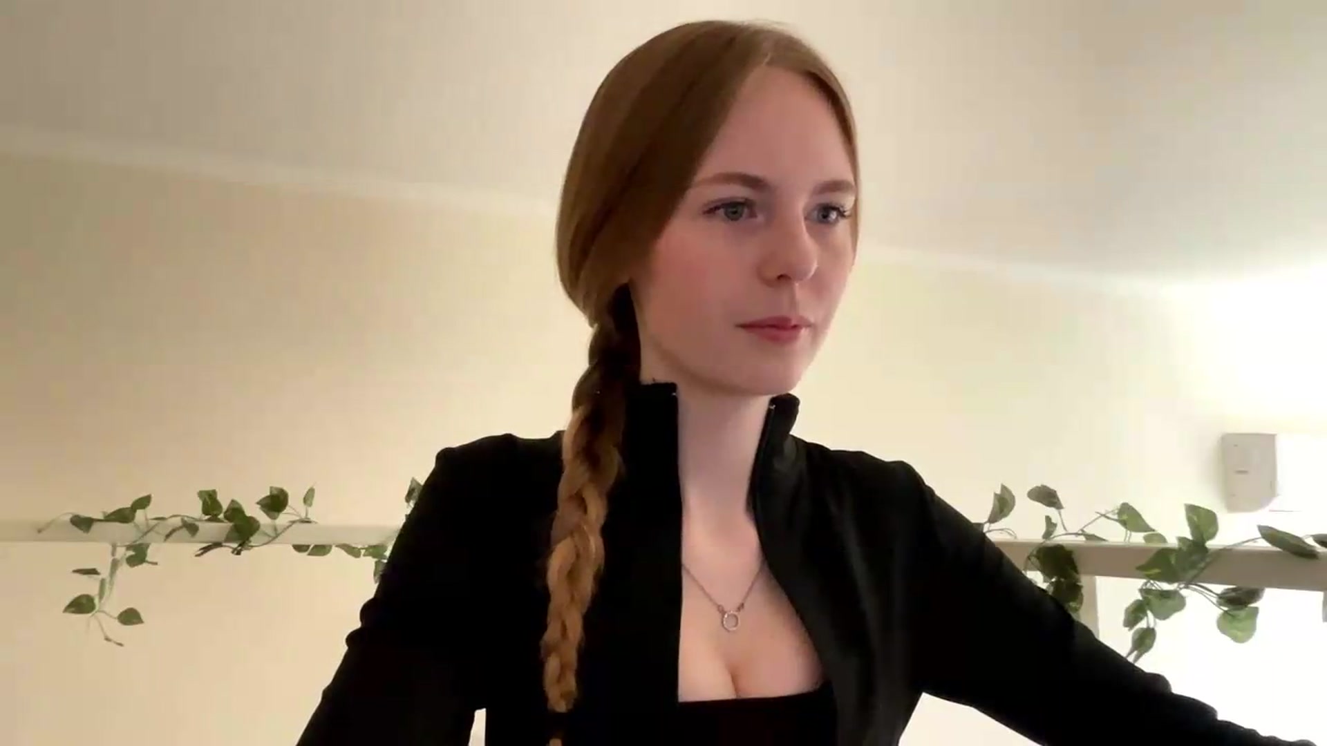 Gallery image thumbnail from SelinaMynx's myfreecams stream on, 06/02/2026, 10:24 image 2 of 20