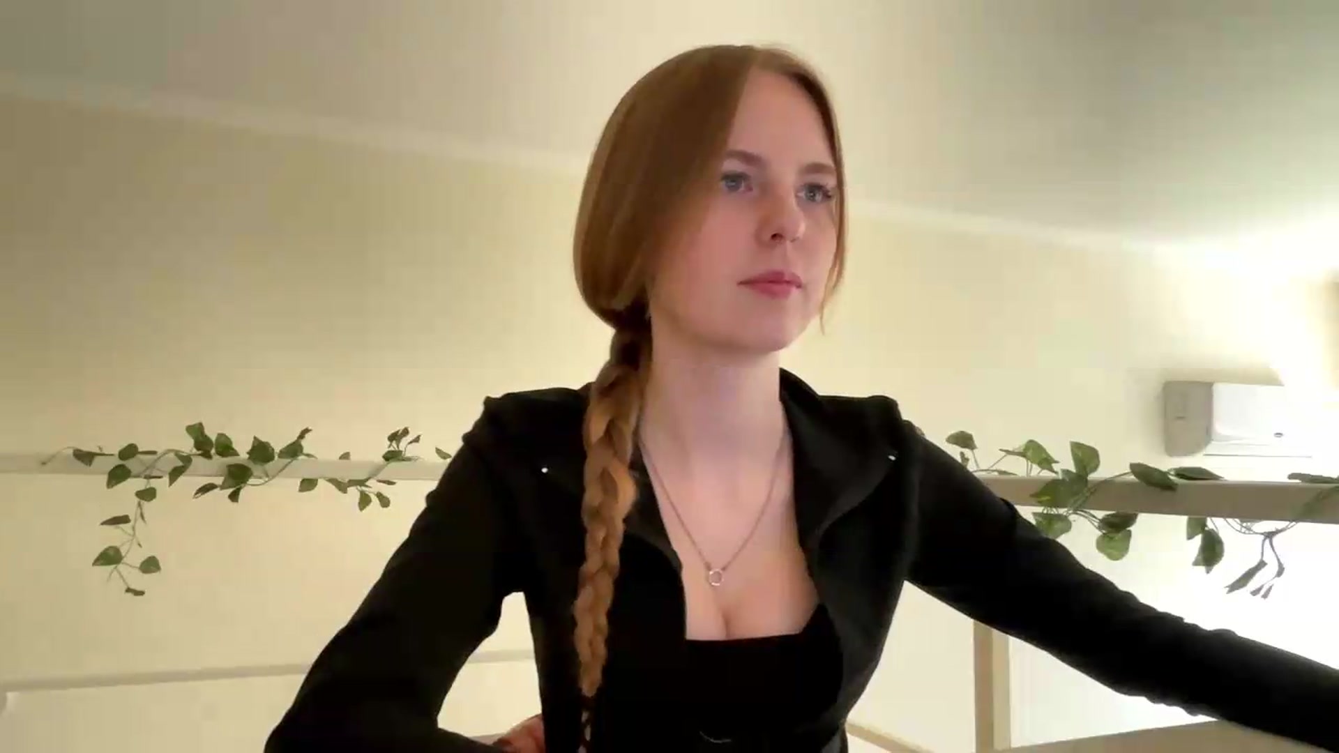Gallery image thumbnail from SelinaMynx's myfreecams stream on, 06/02/2026, 12:50 image 20 of 20