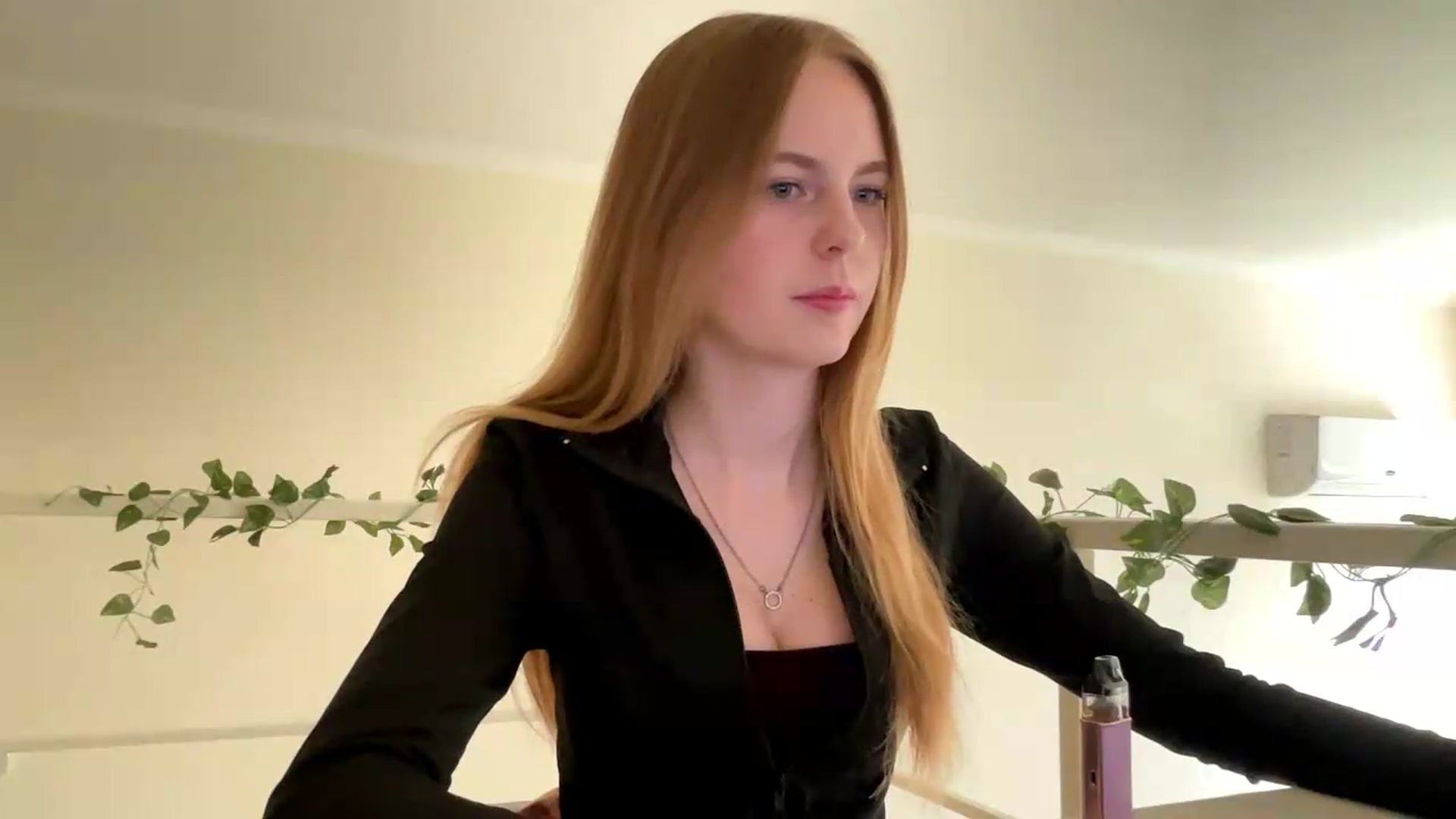 Gallery image thumbnail from SelinaMynx's myfreecams stream on, 06/02/2026, 12:50 image 6 of 20